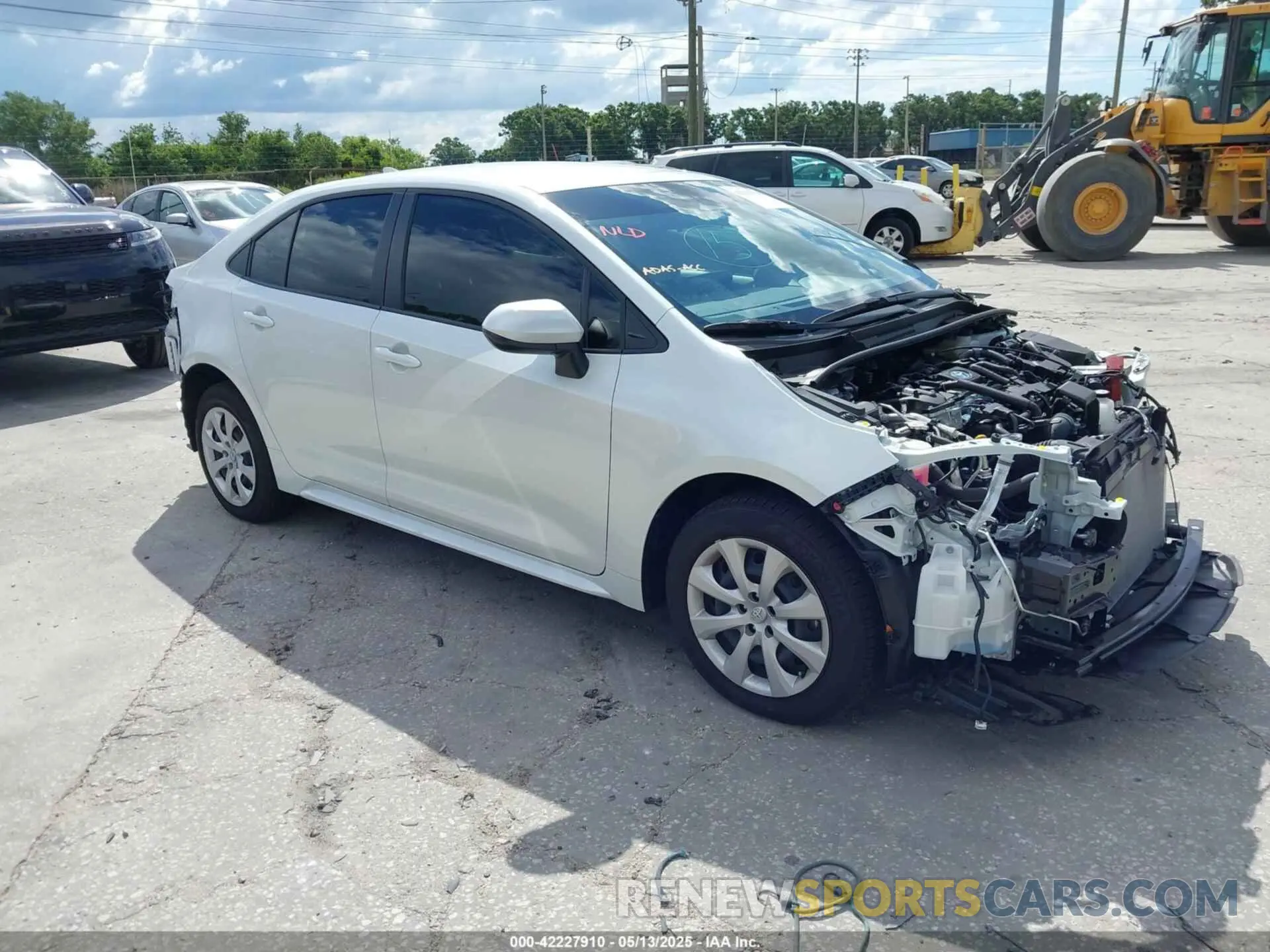 1 Photograph of a damaged car JTDBCMFE0RJ031783 TOYOTA COROLLA 2024