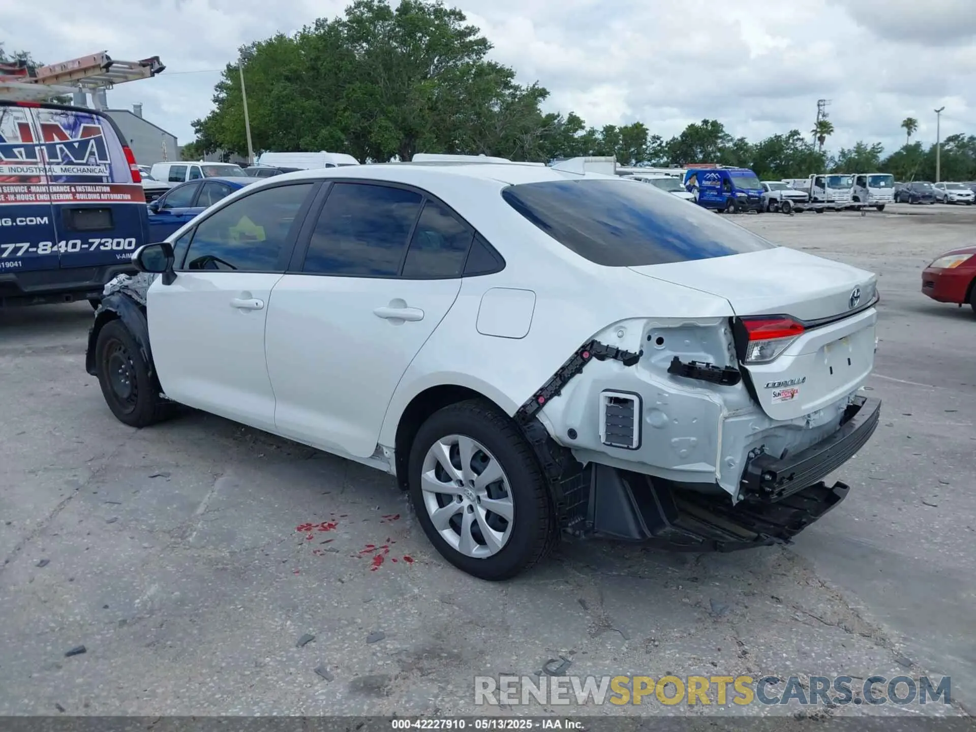 3 Photograph of a damaged car JTDBCMFE0RJ031783 TOYOTA COROLLA 2024