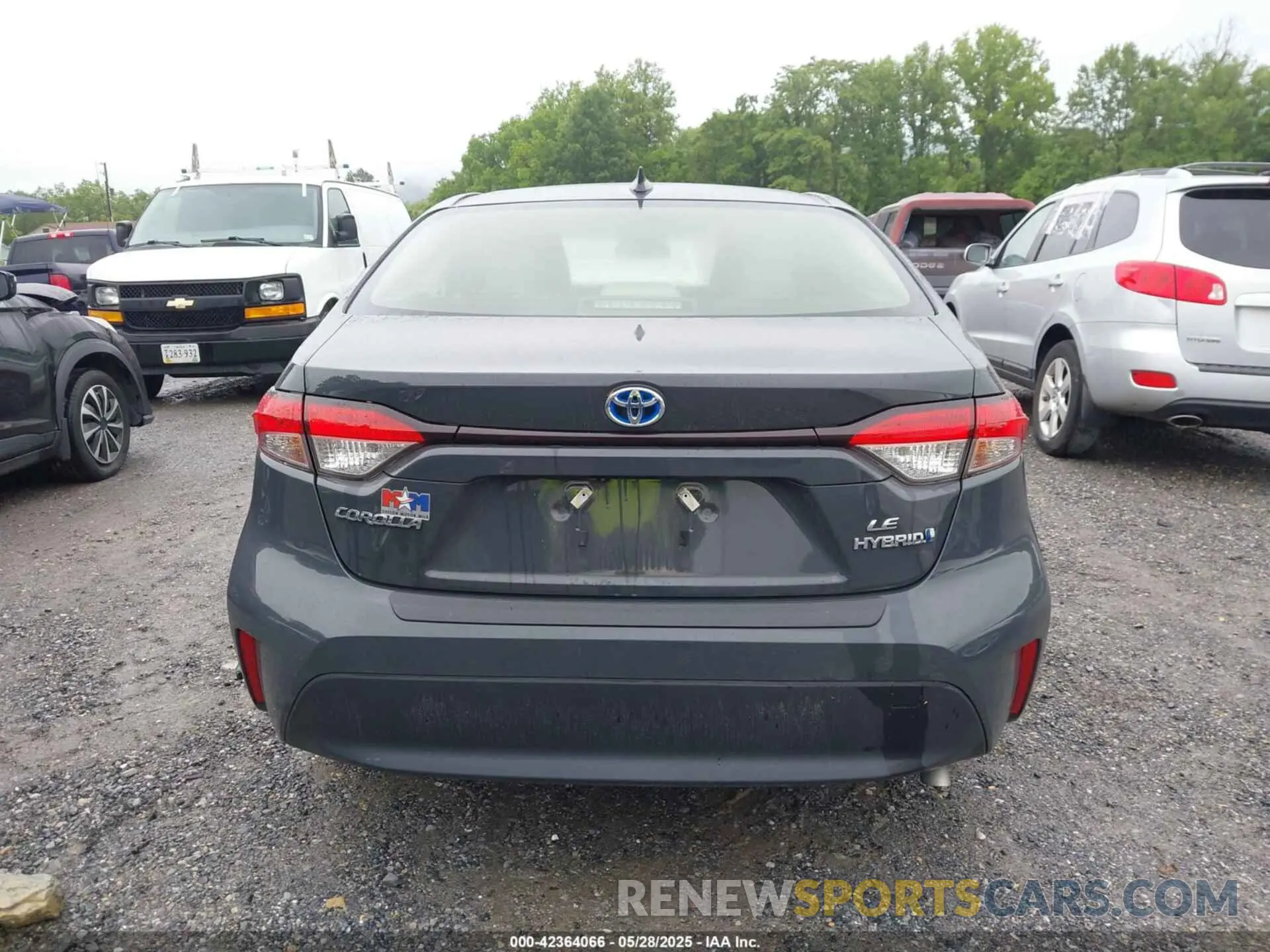 16 Photograph of a damaged car JTDBCMFE1R3036091 TOYOTA COROLLA 2024