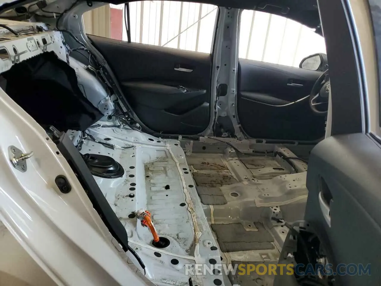 10 Photograph of a damaged car JTDBCMFE1R3037595 TOYOTA COROLLA 2024