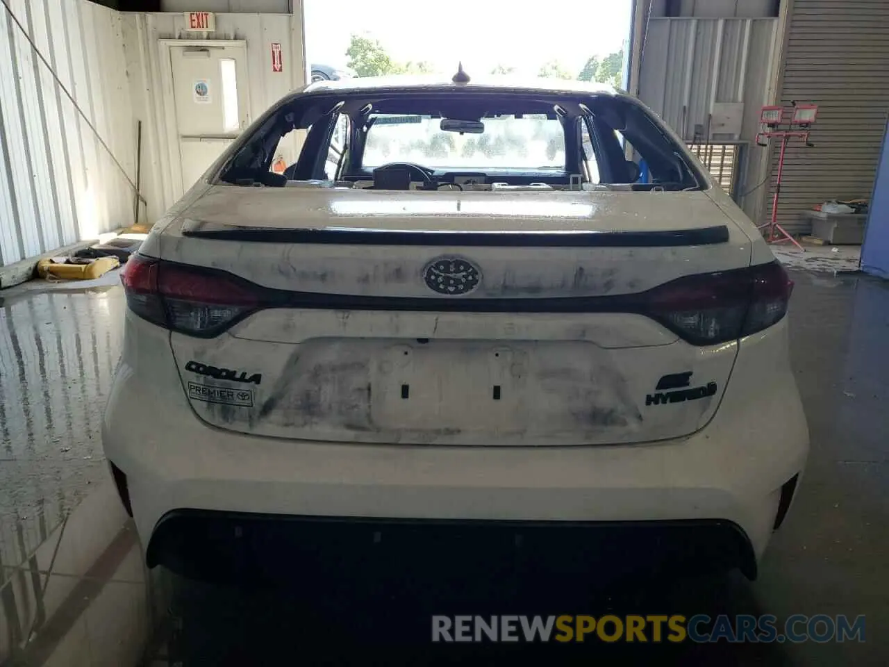 6 Photograph of a damaged car JTDBCMFE1R3037595 TOYOTA COROLLA 2024