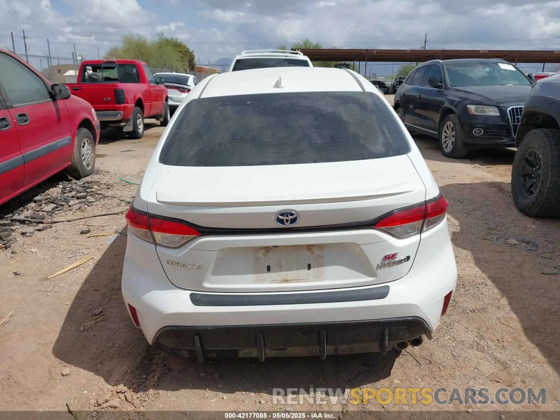 15 Photograph of a damaged car JTDBCMFE1R3046409 TOYOTA COROLLA 2024