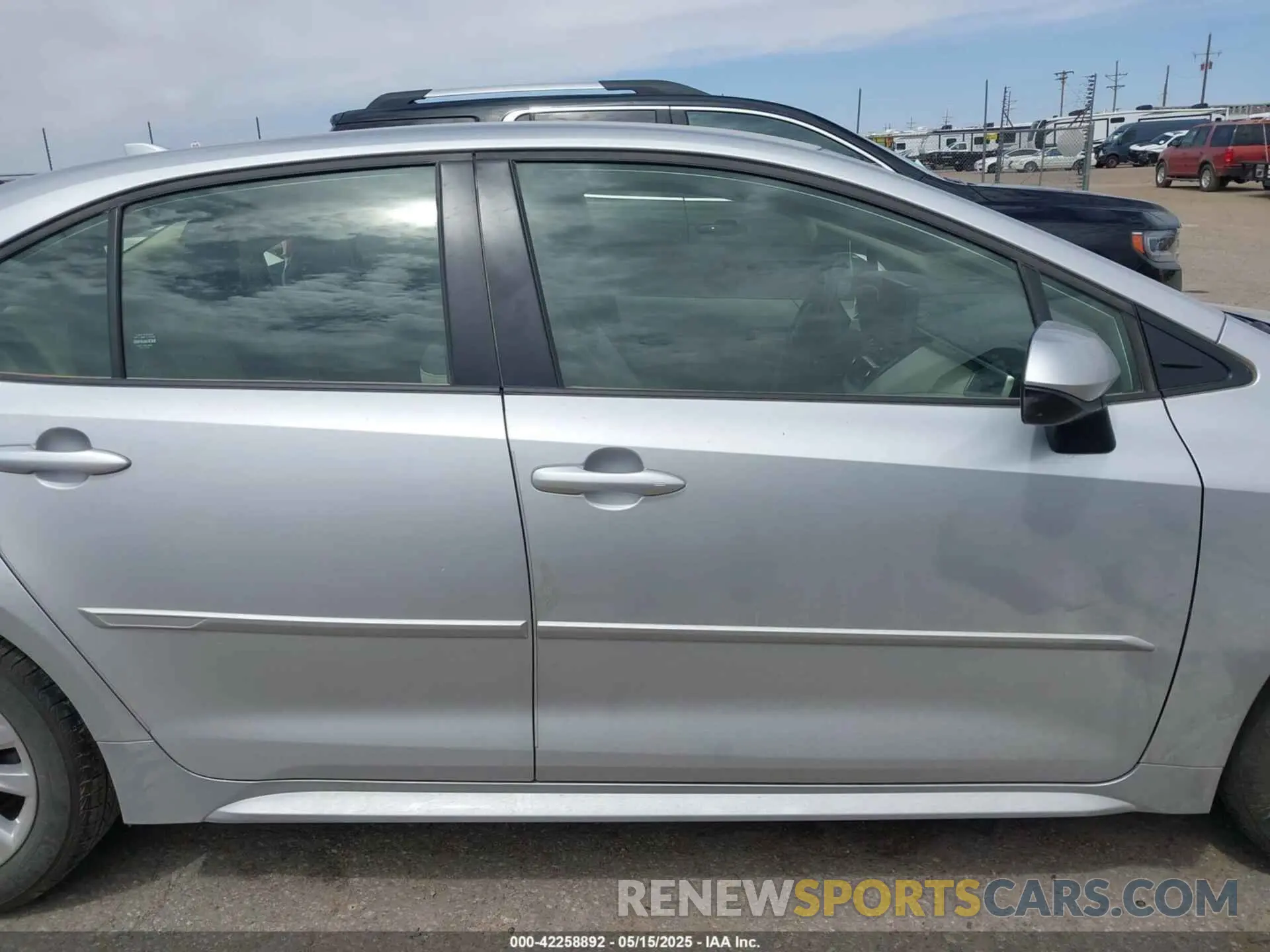 13 Photograph of a damaged car JTDBCMFE1R3053215 TOYOTA COROLLA 2024