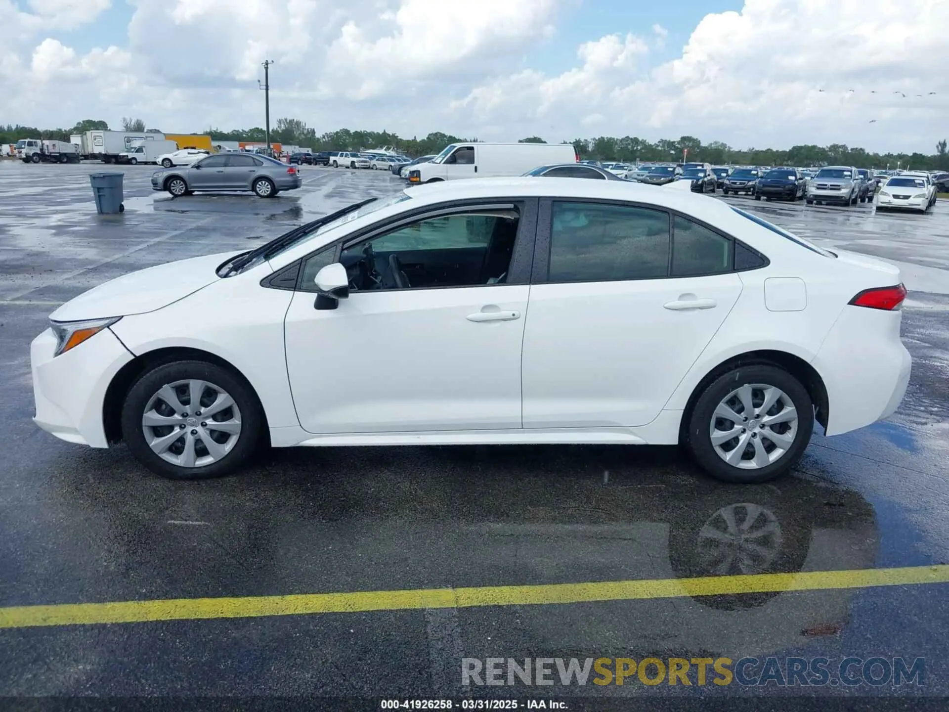 14 Photograph of a damaged car JTDBCMFE2R3048587 TOYOTA COROLLA 2024