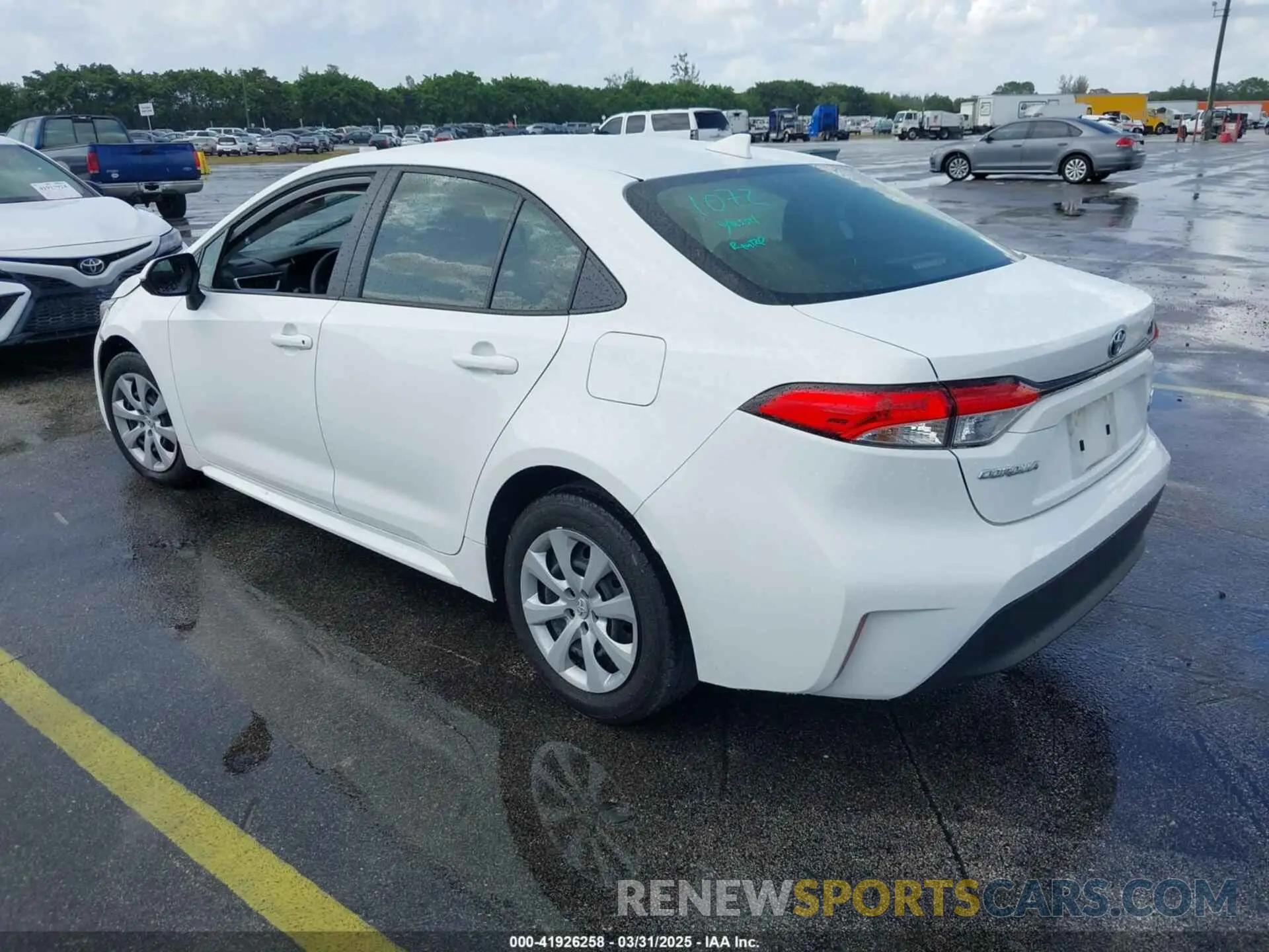 3 Photograph of a damaged car JTDBCMFE2R3048587 TOYOTA COROLLA 2024