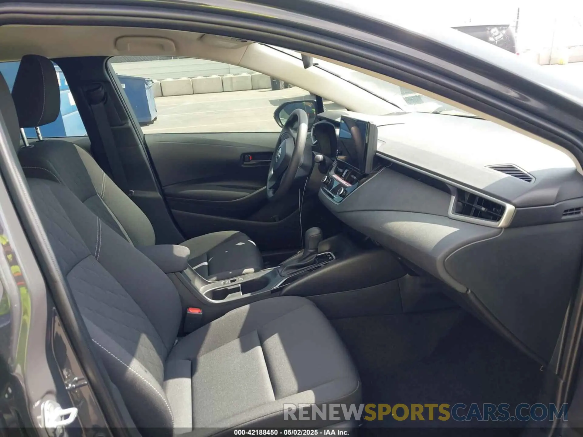 5 Photograph of a damaged car JTDBCMFE2R3056351 TOYOTA COROLLA 2024