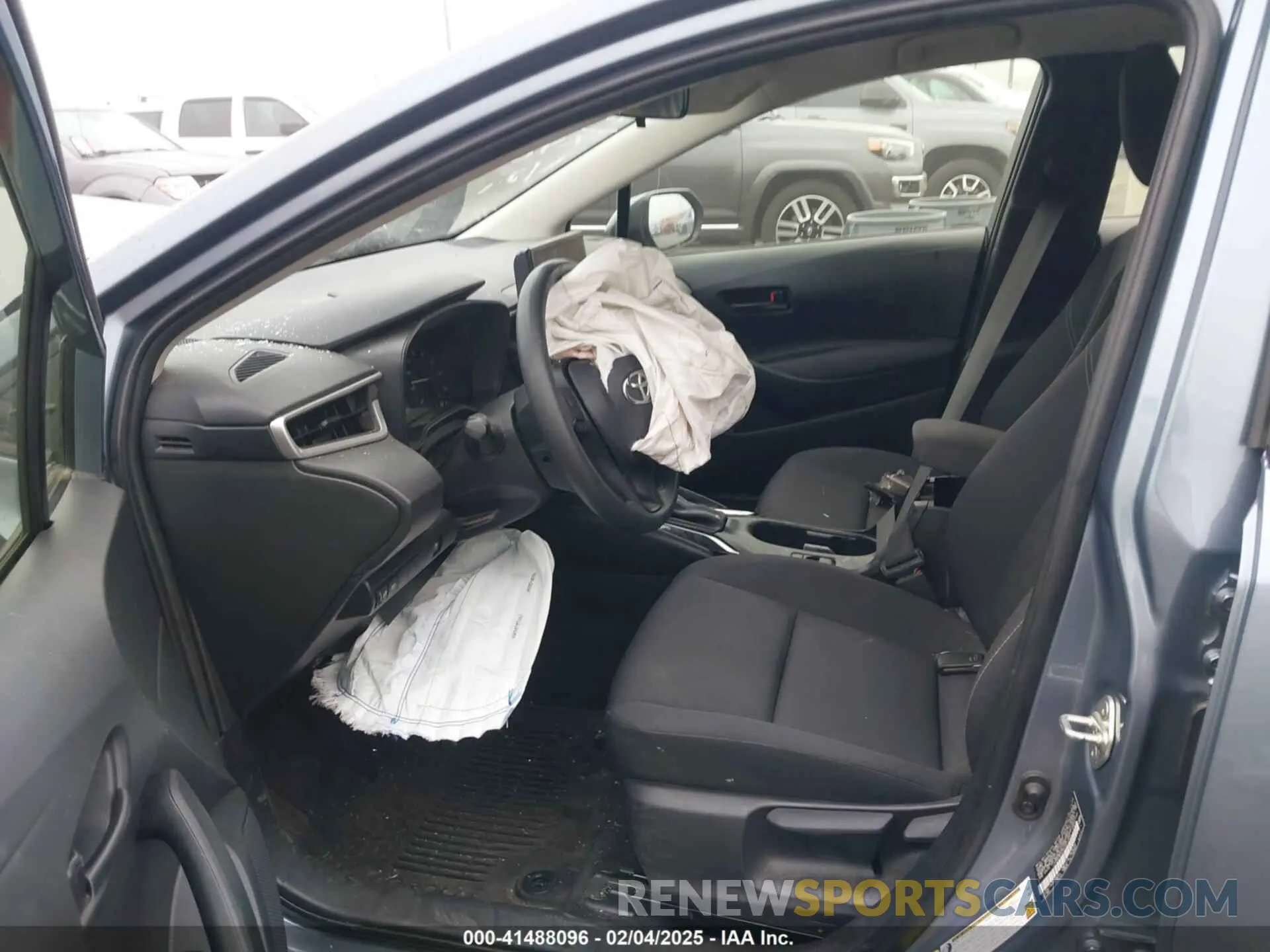 5 Photograph of a damaged car JTDBCMFE2RJ021904 TOYOTA COROLLA 2024