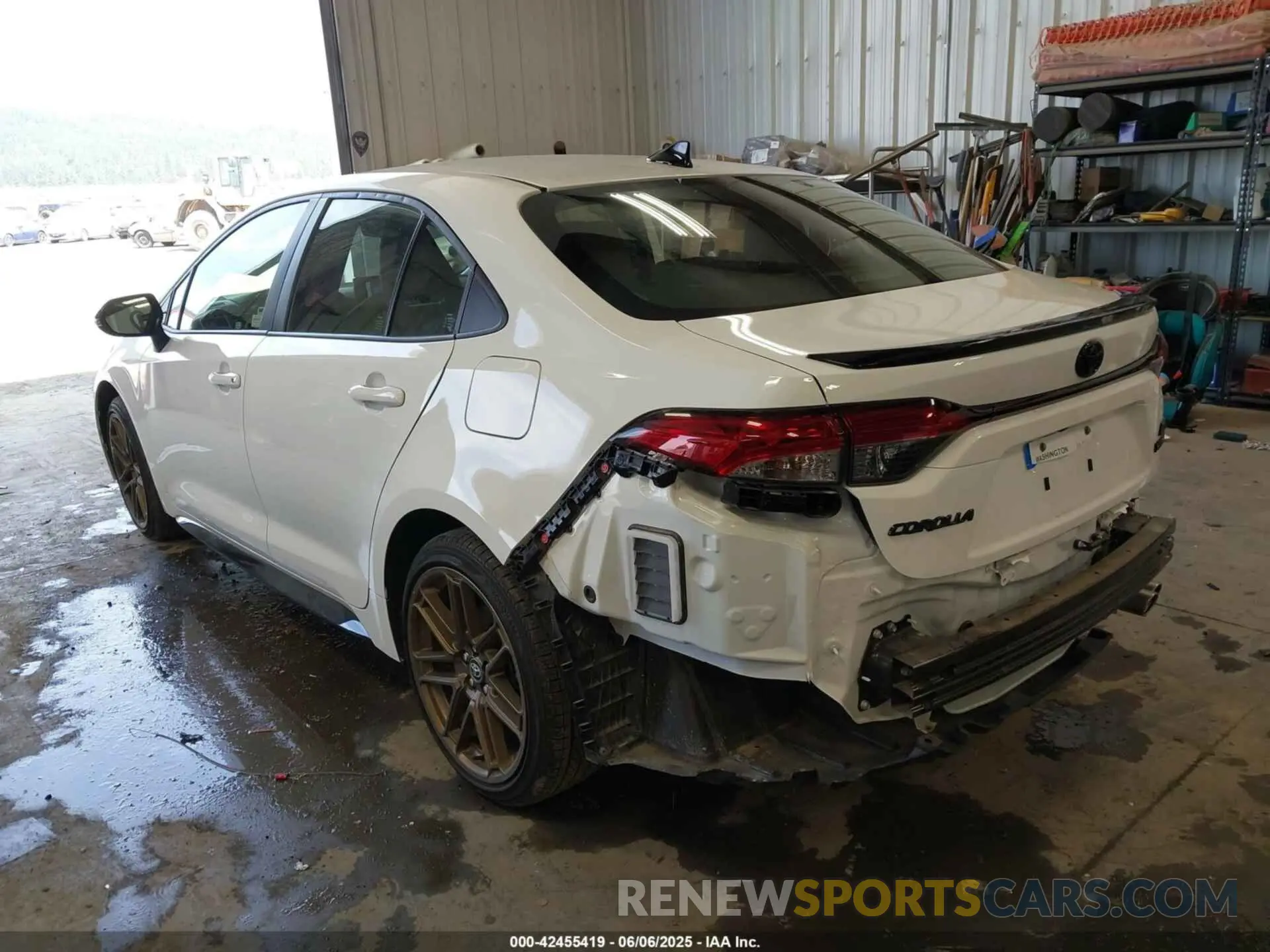 3 Photograph of a damaged car JTDBCMFE3R3031801 TOYOTA COROLLA 2024