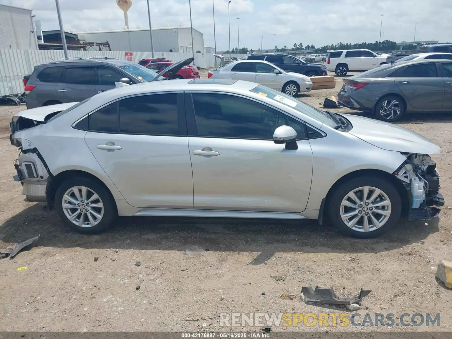 14 Photograph of a damaged car JTDBCMFE3R3037615 TOYOTA COROLLA 2024