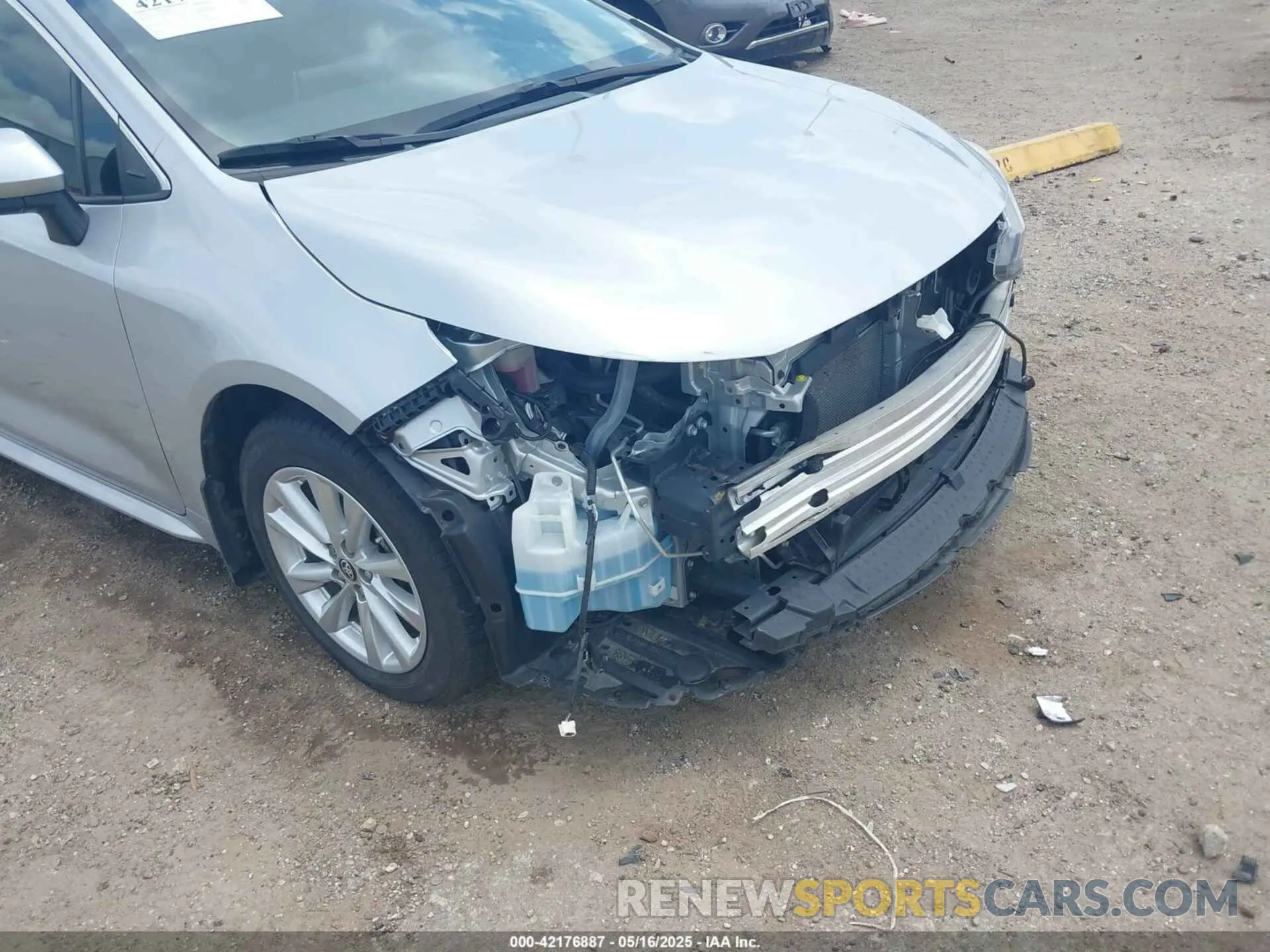 18 Photograph of a damaged car JTDBCMFE3R3037615 TOYOTA COROLLA 2024