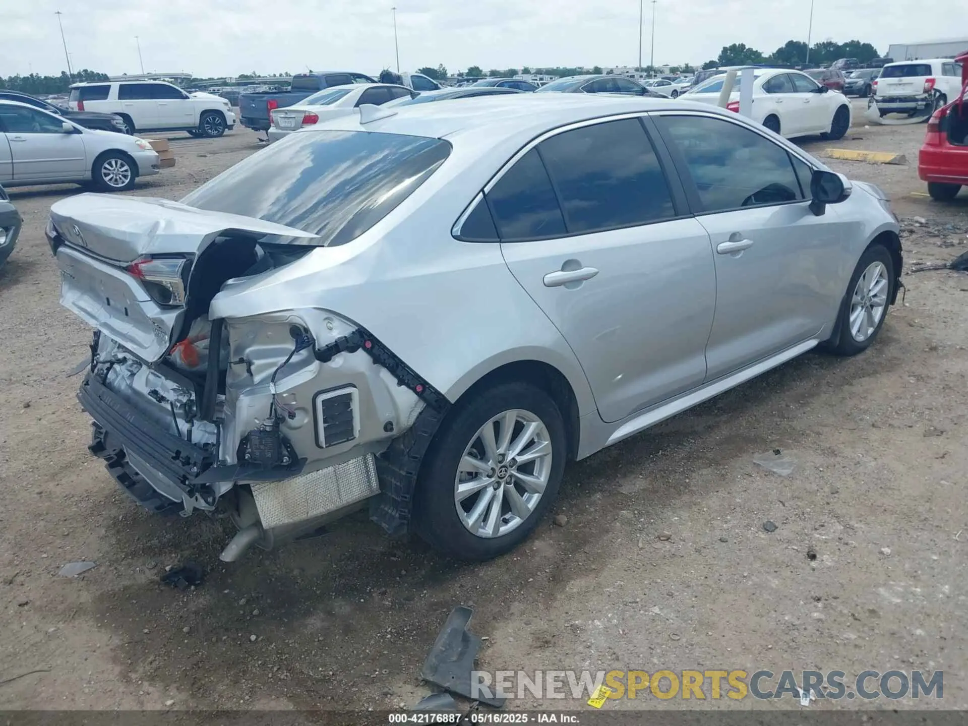 4 Photograph of a damaged car JTDBCMFE3R3037615 TOYOTA COROLLA 2024
