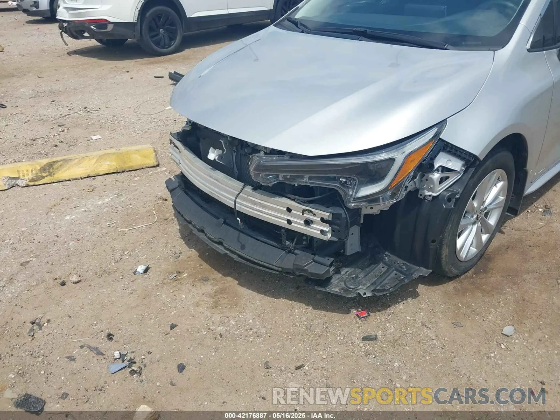 6 Photograph of a damaged car JTDBCMFE3R3037615 TOYOTA COROLLA 2024