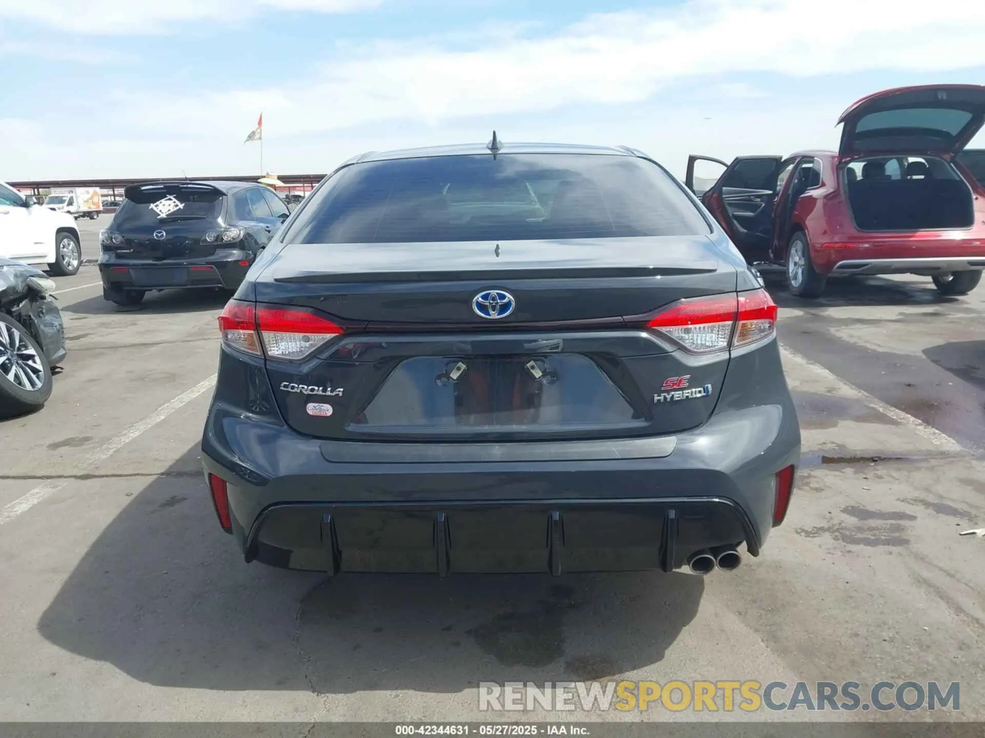17 Photograph of a damaged car JTDBCMFE3R3056505 TOYOTA COROLLA 2024