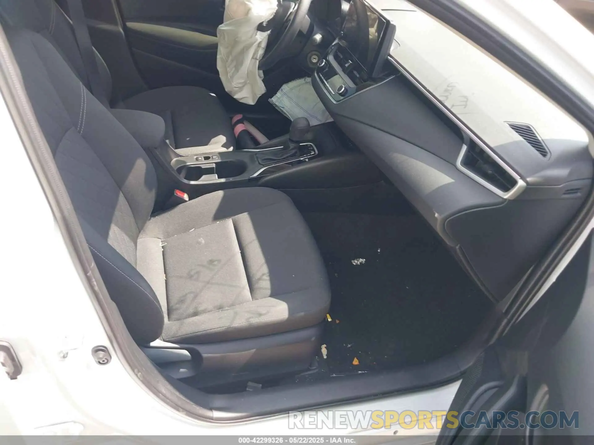 5 Photograph of a damaged car JTDBCMFE3R3065804 TOYOTA COROLLA 2024