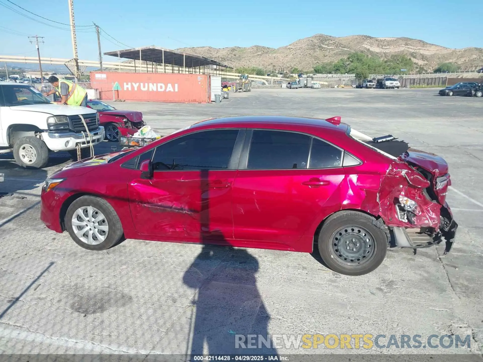14 Photograph of a damaged car JTDBCMFE3RJ023788 TOYOTA COROLLA 2024
