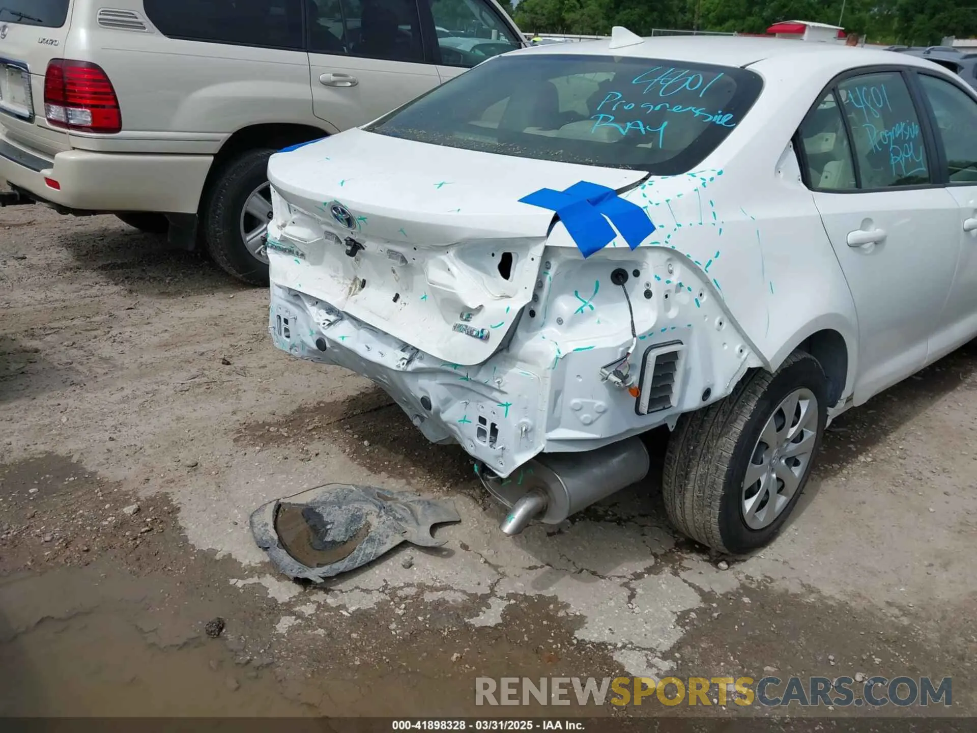 20 Photograph of a damaged car JTDBCMFE4R3040989 TOYOTA COROLLA 2024
