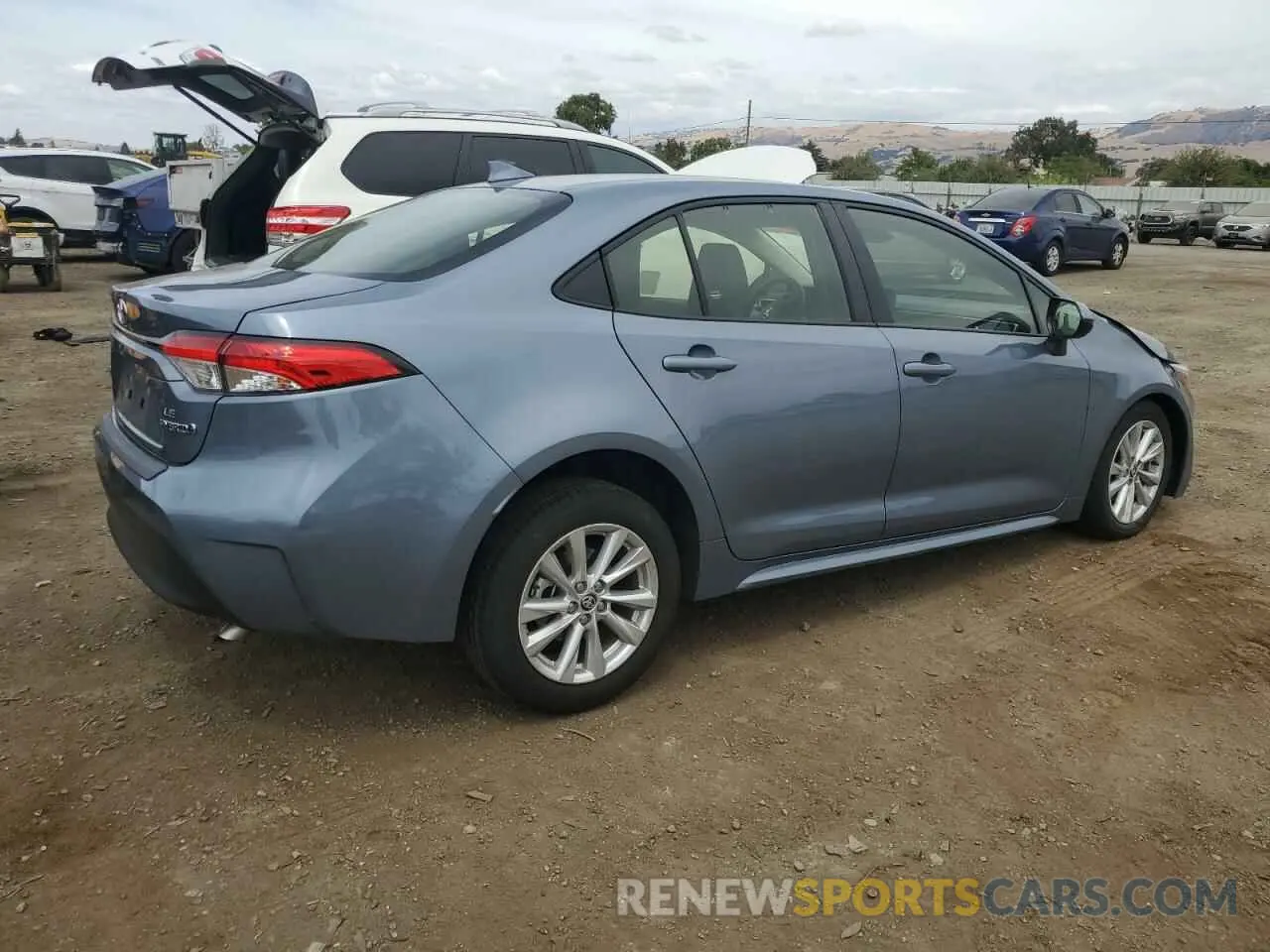 3 Photograph of a damaged car JTDBCMFE4R3041737 TOYOTA COROLLA 2024