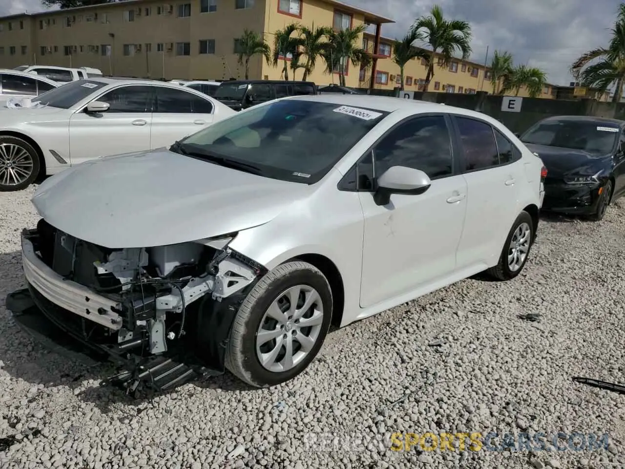 1 Photograph of a damaged car JTDBCMFE4R3047005 TOYOTA COROLLA 2024