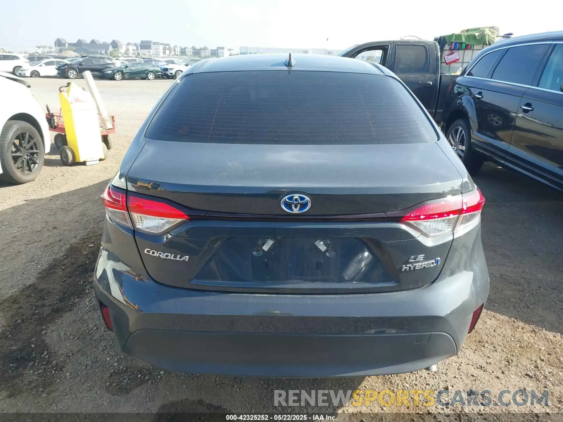 16 Photograph of a damaged car JTDBCMFE4R3058859 TOYOTA COROLLA 2024