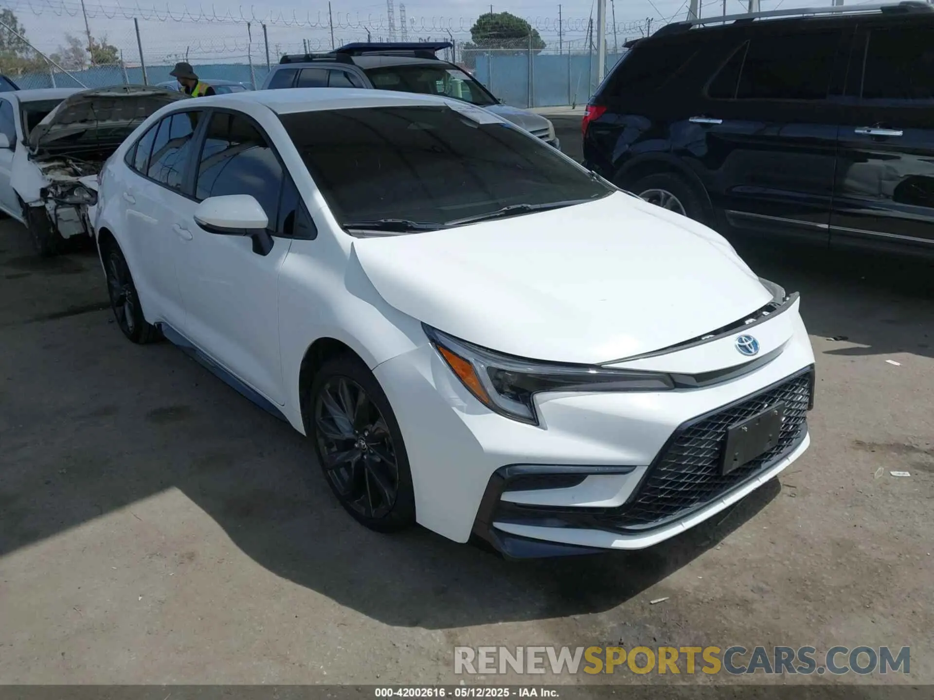 1 Photograph of a damaged car JTDBCMFE4R3063432 TOYOTA COROLLA 2024