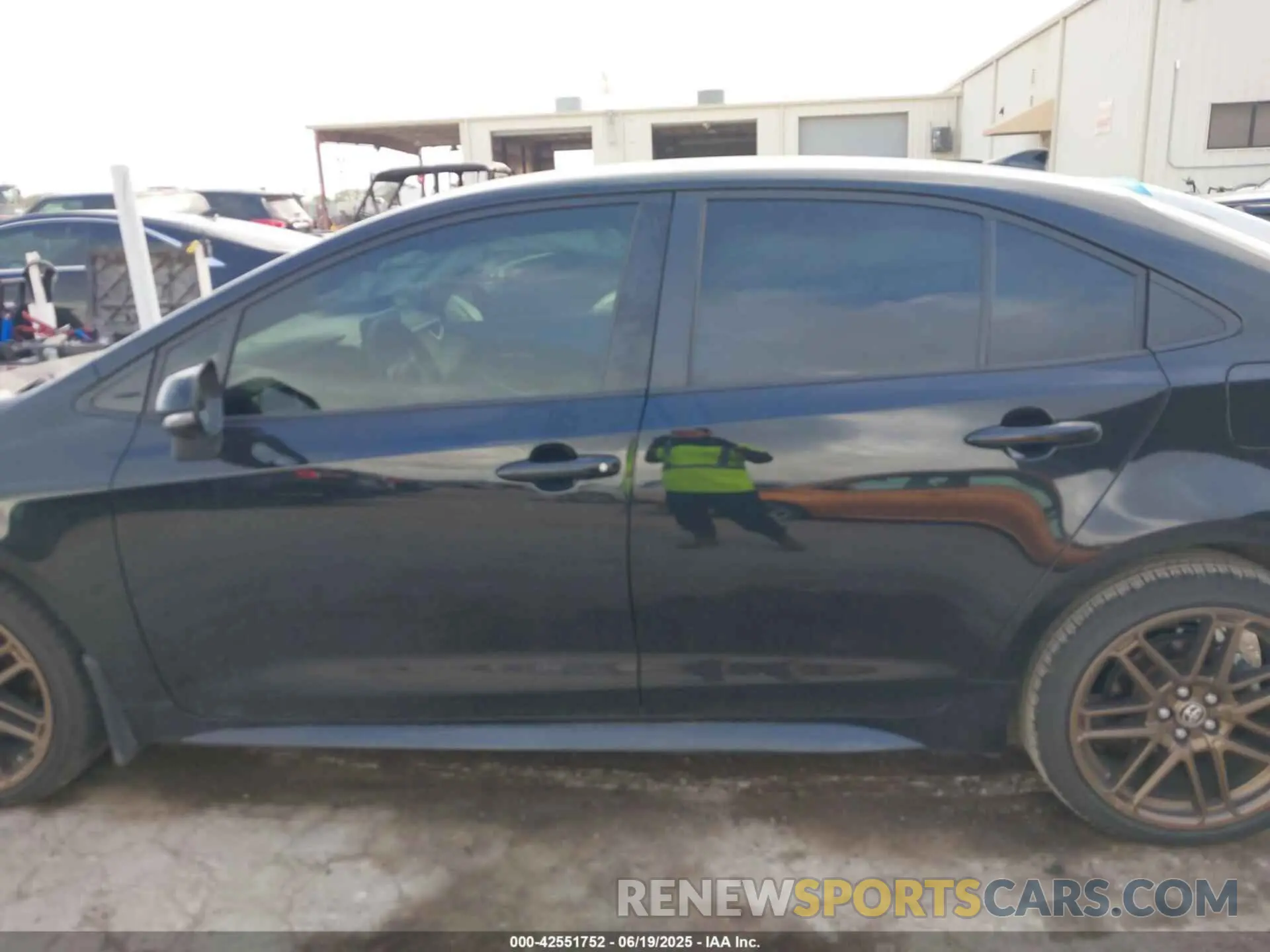 14 Photograph of a damaged car JTDBCMFE5R3032898 TOYOTA COROLLA 2024