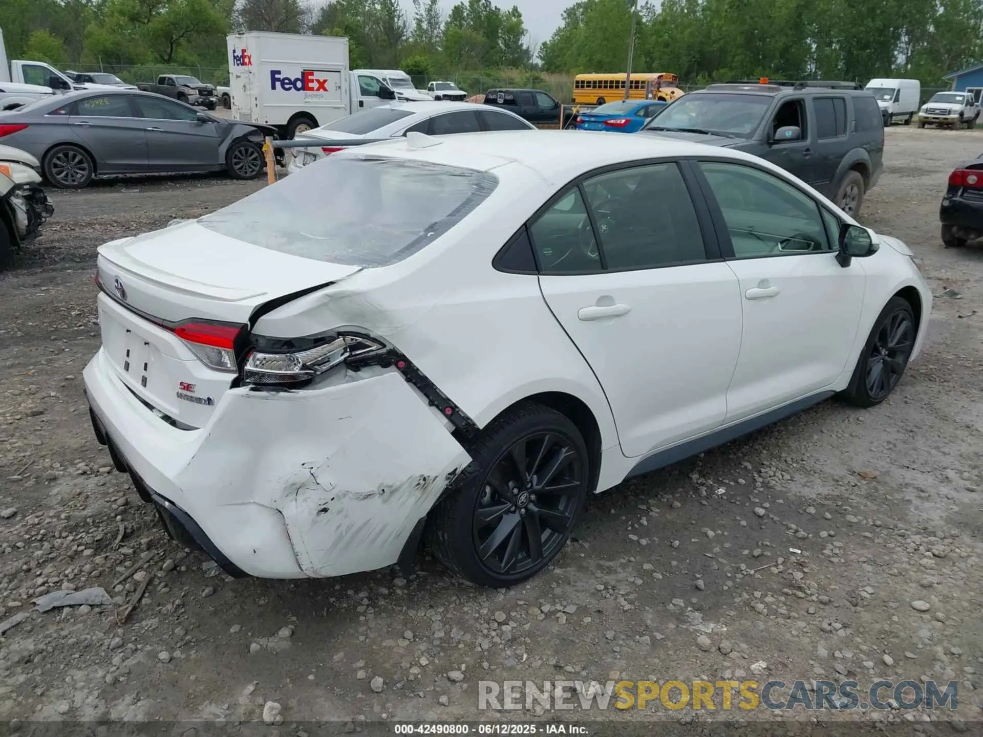 4 Photograph of a damaged car JTDBCMFE5R3042086 TOYOTA COROLLA 2024
