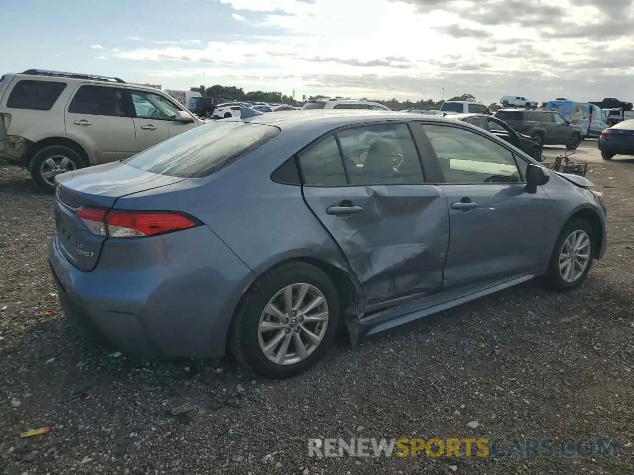 3 Photograph of a damaged car JTDBCMFE5R3045487 TOYOTA COROLLA 2024