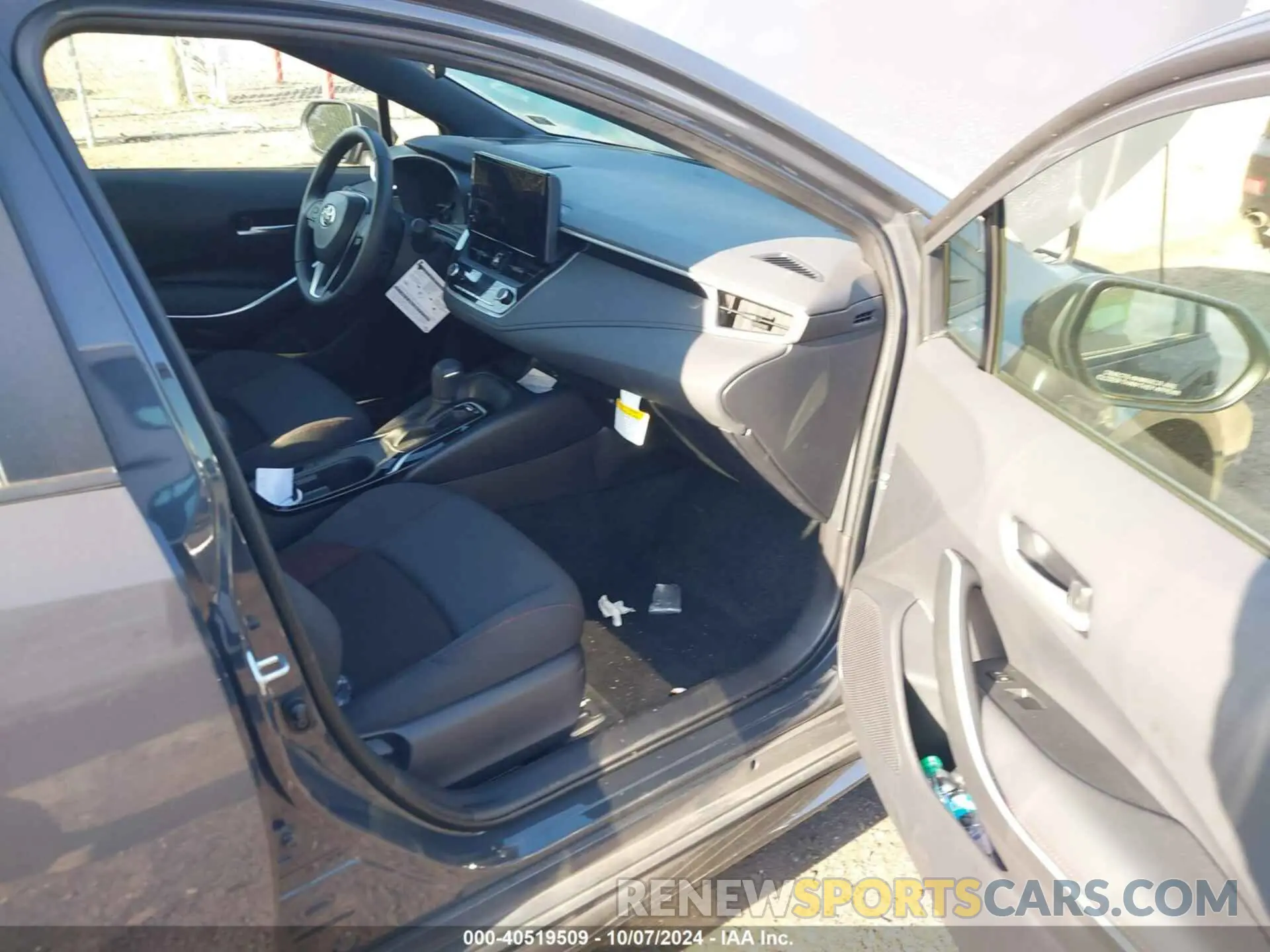 5 Photograph of a damaged car JTDBCMFE5R3055808 TOYOTA COROLLA 2024