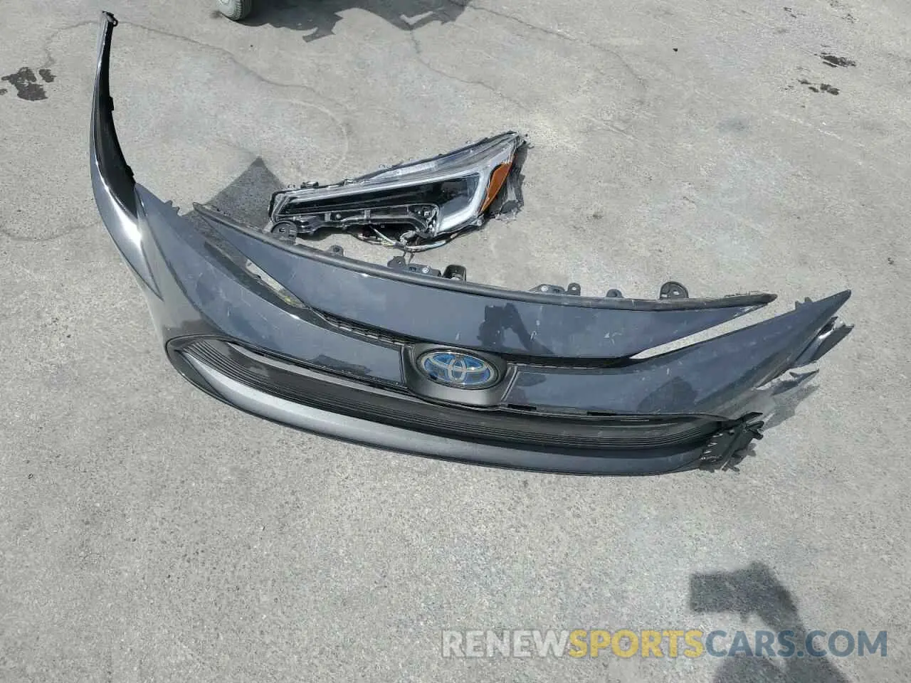 12 Photograph of a damaged car JTDBCMFE5R3065562 TOYOTA COROLLA 2024