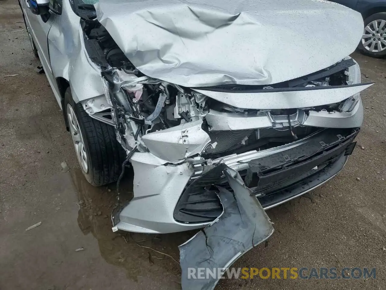 11 Photograph of a damaged car JTDBCMFE6R3041139 TOYOTA COROLLA 2024