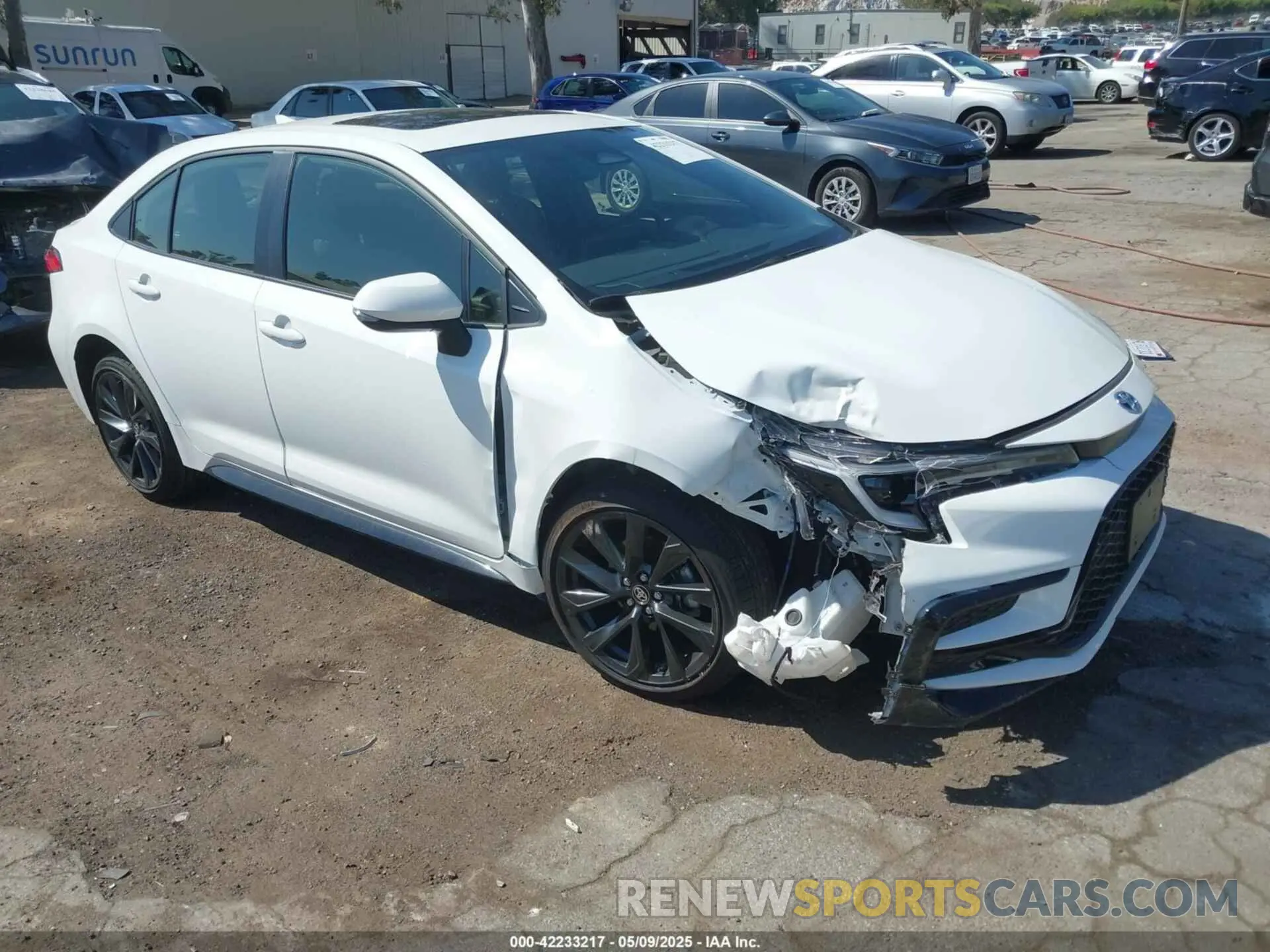 1 Photograph of a damaged car JTDBCMFE6R3042145 TOYOTA COROLLA 2024