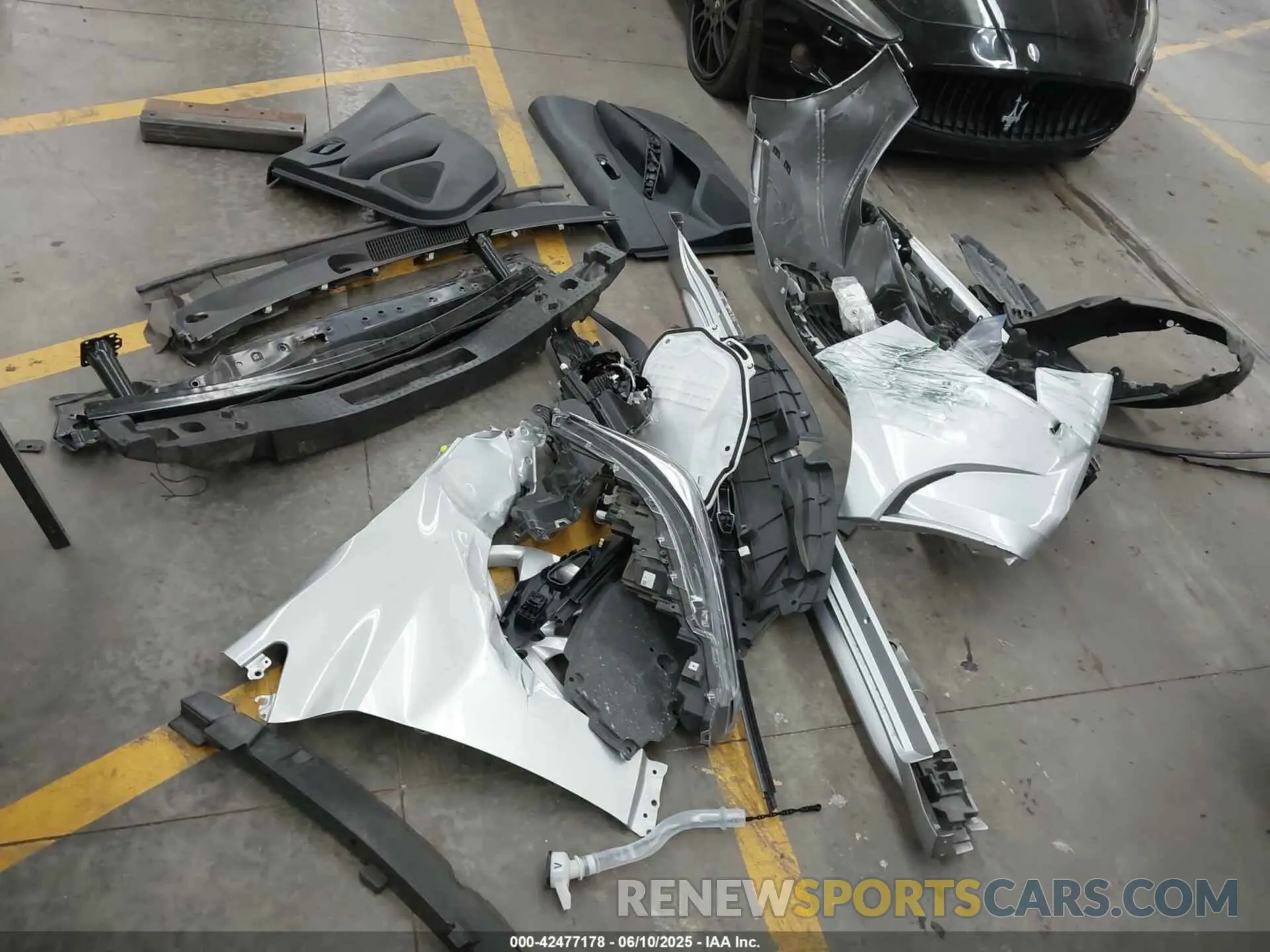 12 Photograph of a damaged car JTDBCMFE6RJ021677 TOYOTA COROLLA 2024