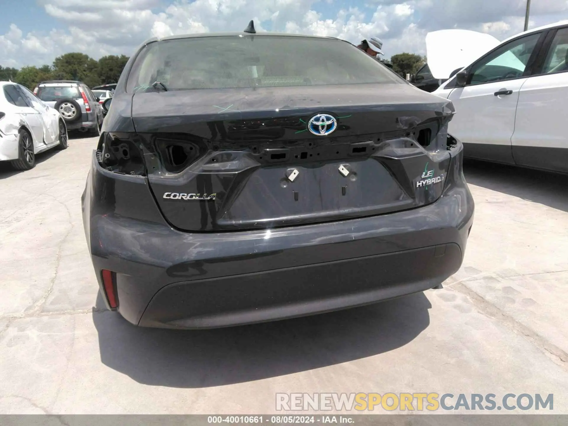 17 Photograph of a damaged car JTDBCMFE7R3036855 TOYOTA COROLLA 2024