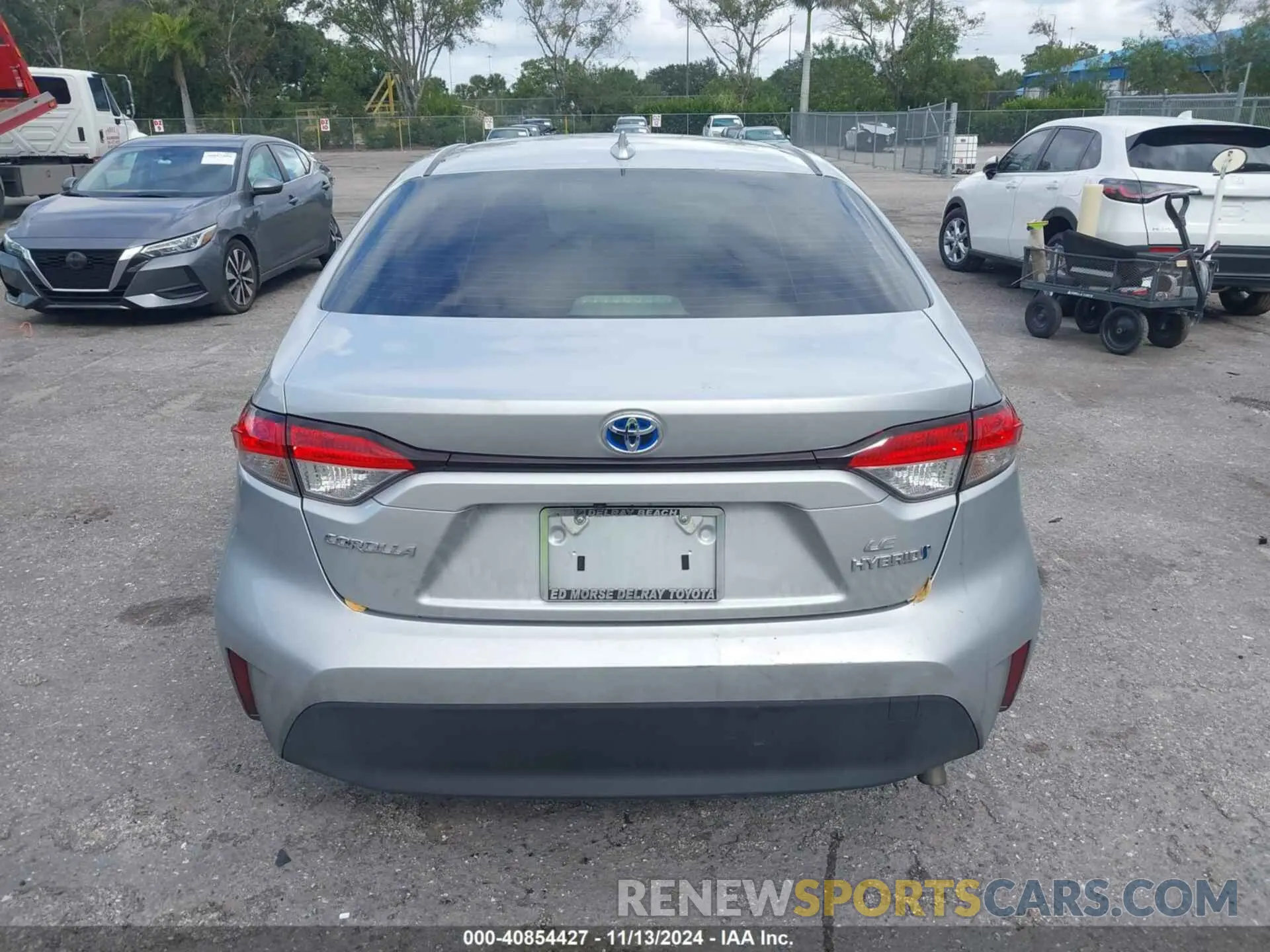 16 Photograph of a damaged car JTDBCMFE7R3065918 TOYOTA COROLLA 2024