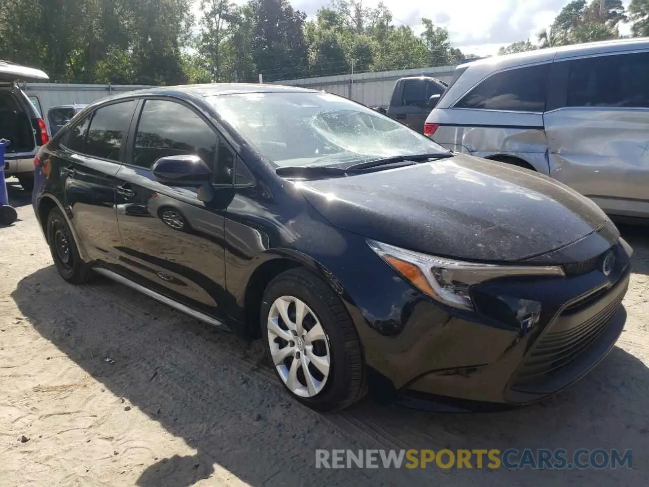 4 Photograph of a damaged car JTDBCMFE8R3061733 TOYOTA COROLLA 2024
