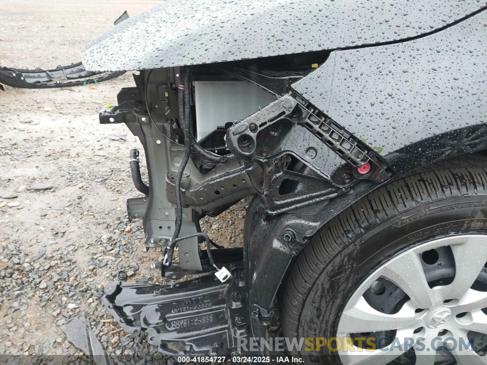 18 Photograph of a damaged car JTDBCMFE8R3068634 TOYOTA COROLLA 2024
