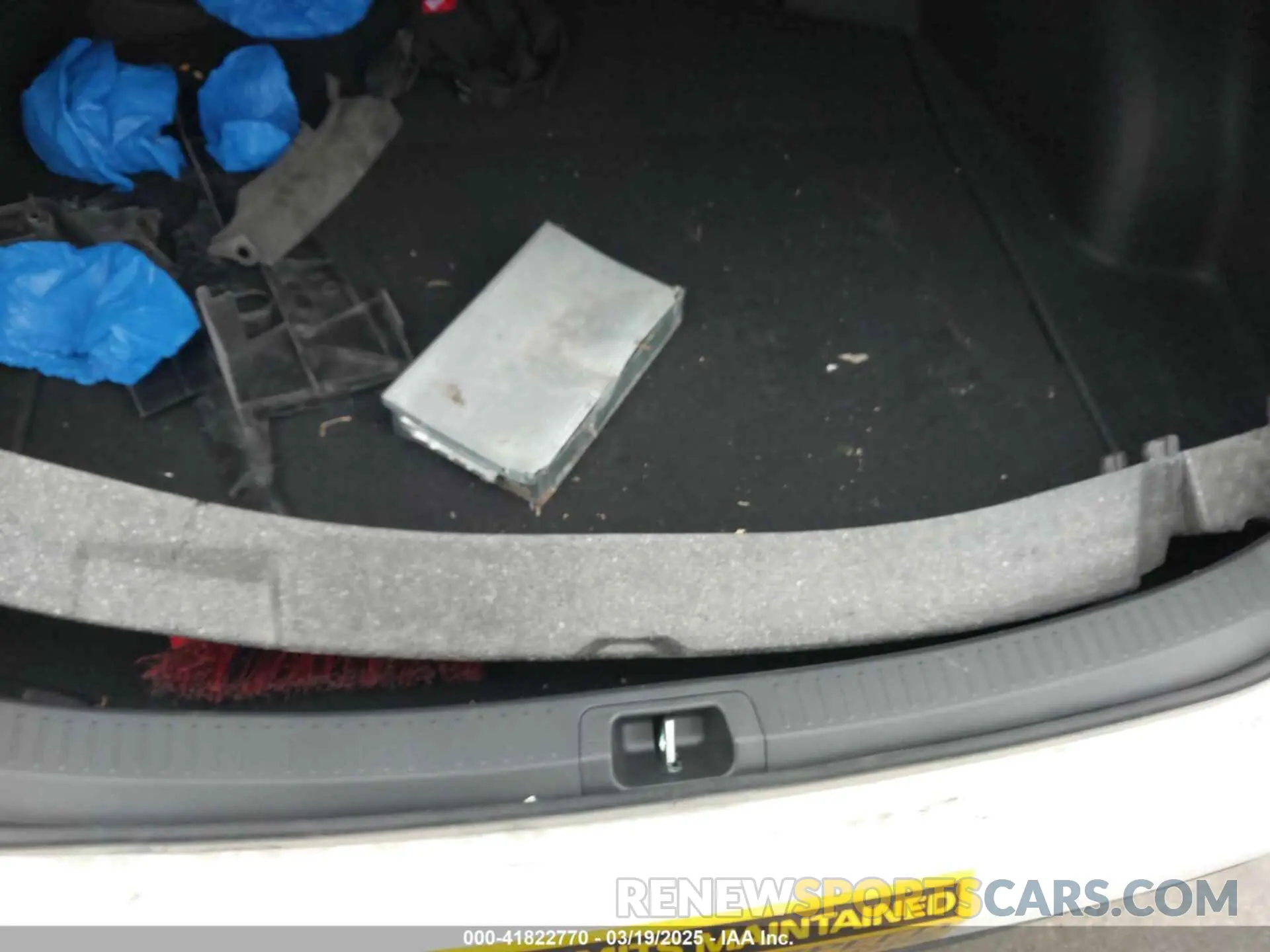 12 Photograph of a damaged car JTDBCMFE8RJ025908 TOYOTA COROLLA 2024