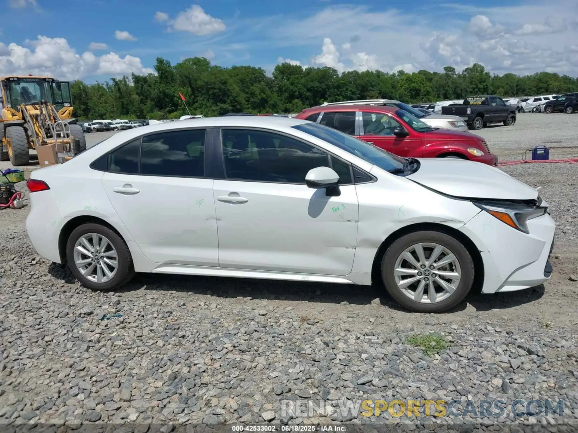 13 Photograph of a damaged car JTDBCMFE9R3047419 TOYOTA COROLLA 2024