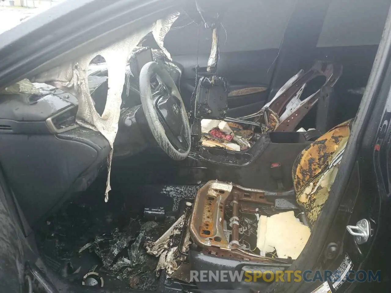 7 Photograph of a damaged car JTDBCMFE9RJ026498 TOYOTA COROLLA 2024