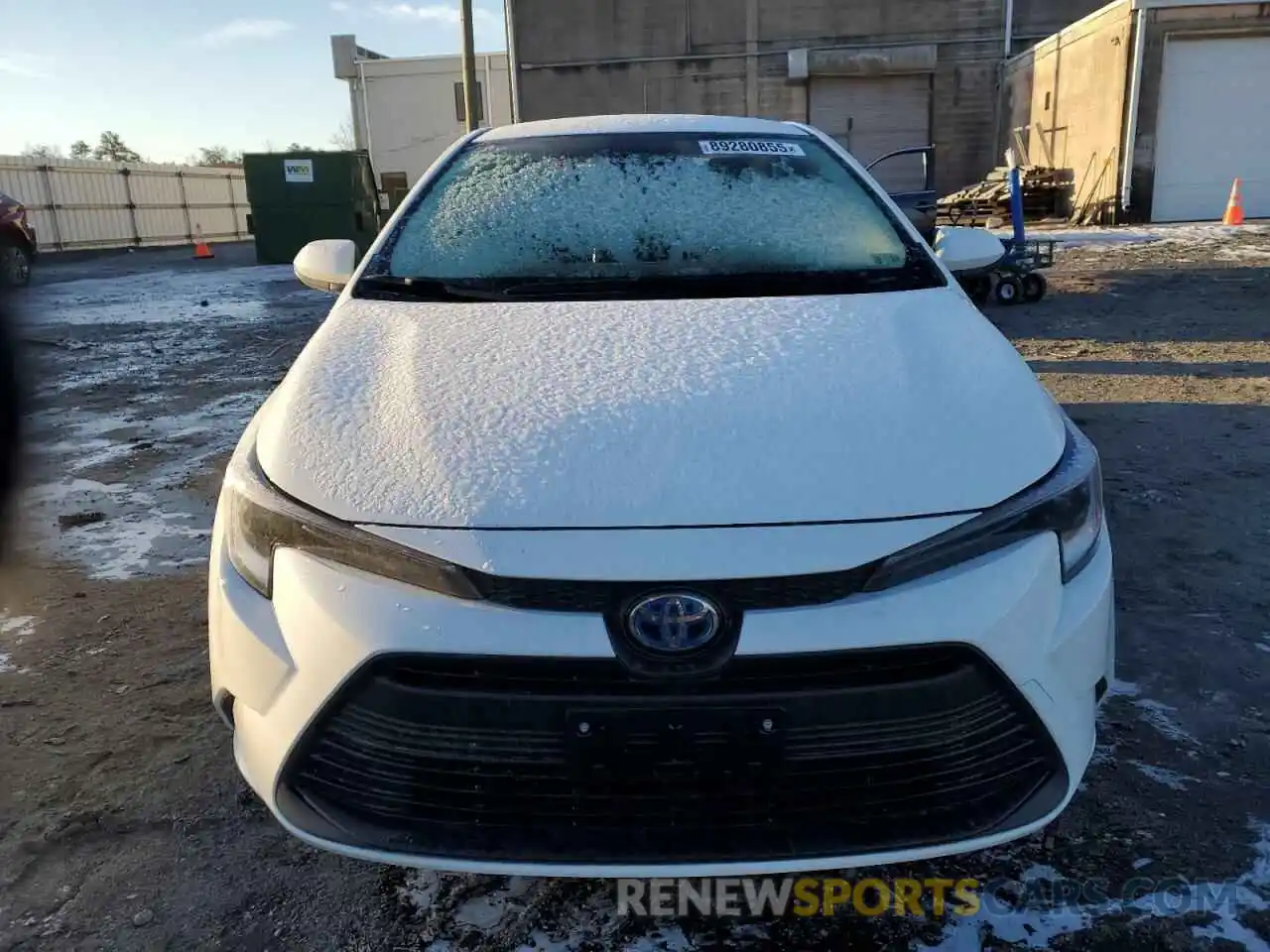 5 Photograph of a damaged car JTDBCMFEXR3065315 TOYOTA COROLLA 2024