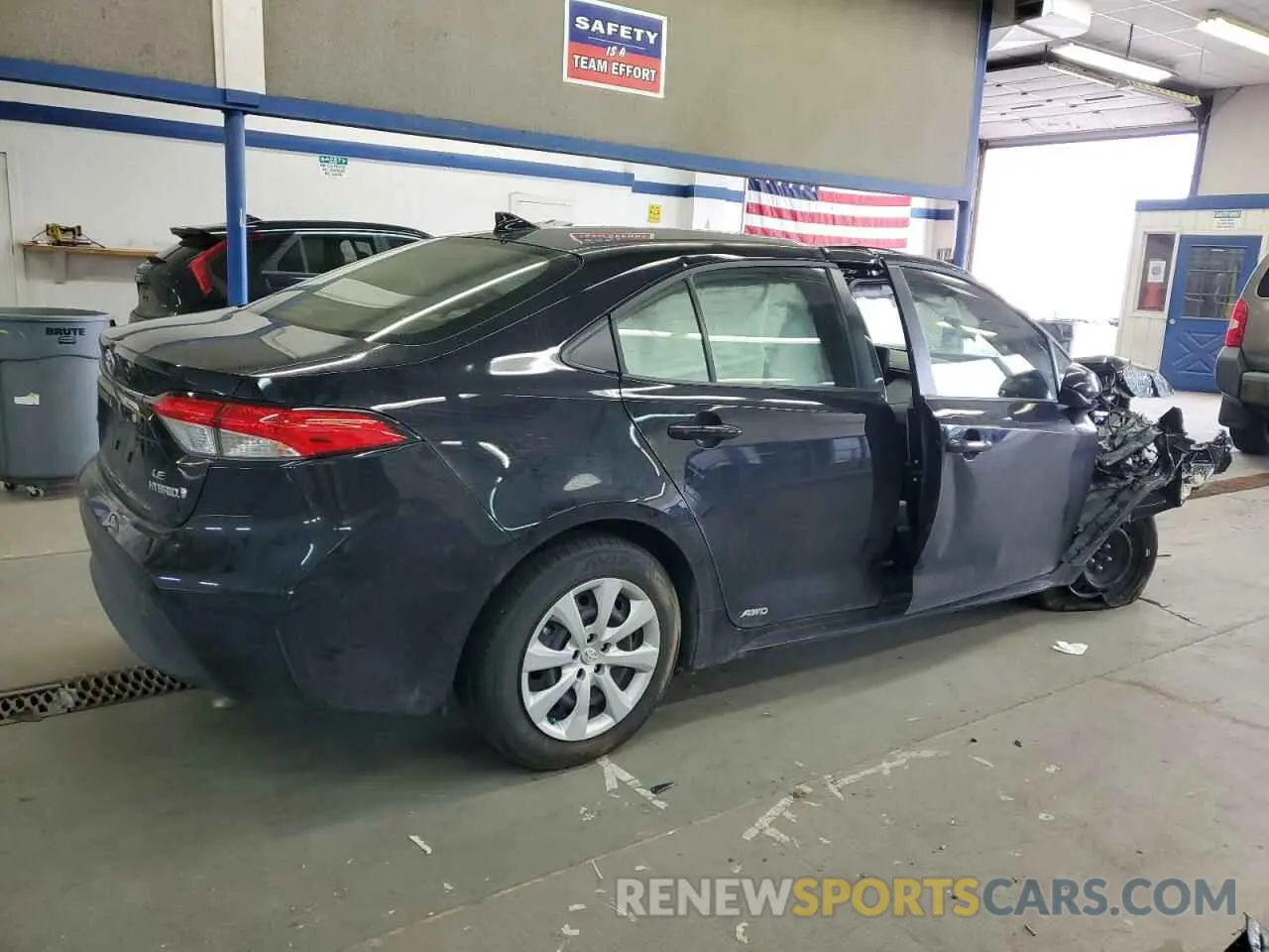 3 Photograph of a damaged car JTDBDMHE0RJ005033 TOYOTA COROLLA 2024