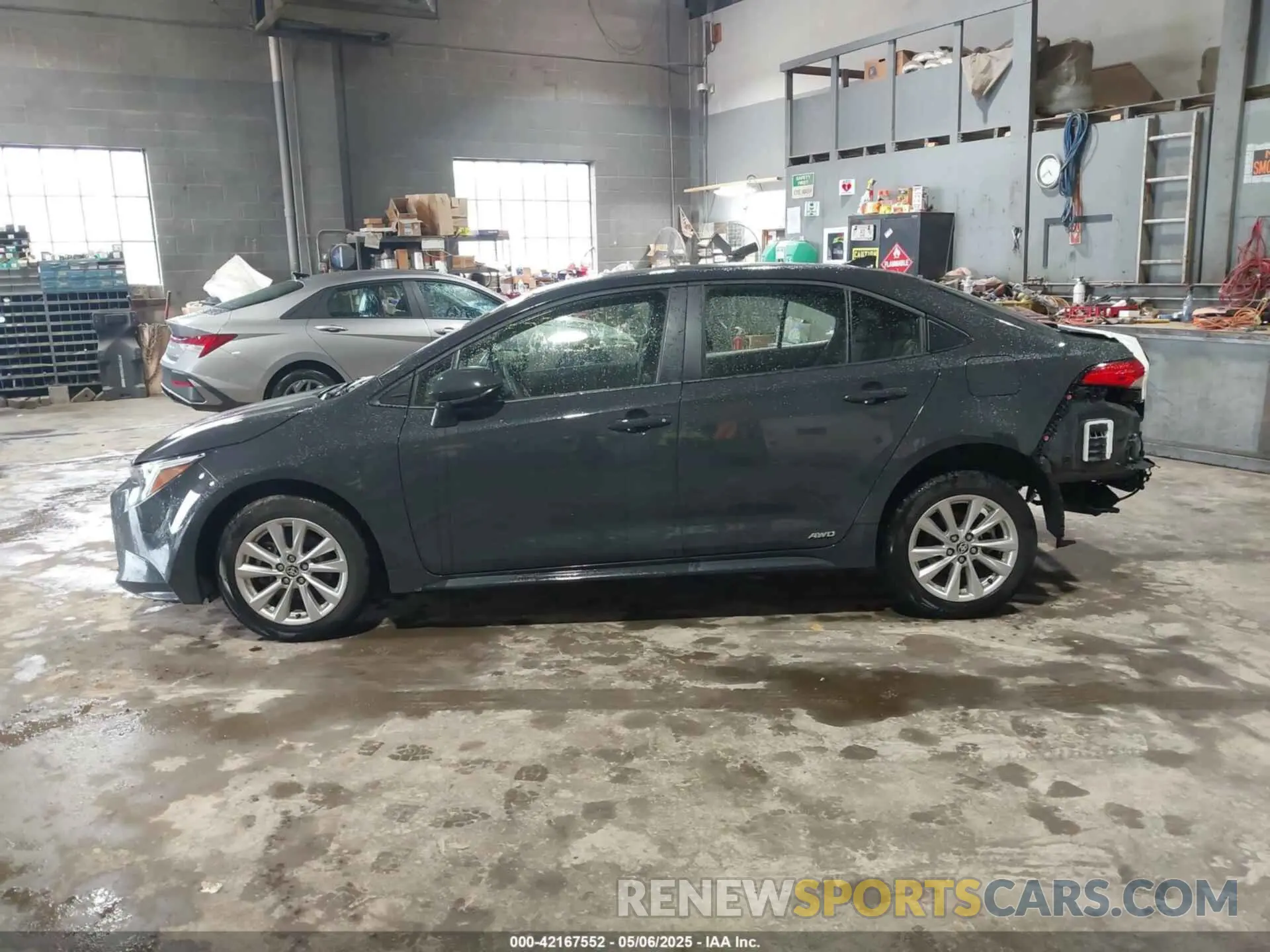 14 Photograph of a damaged car JTDBDMHE2R3015910 TOYOTA COROLLA 2024