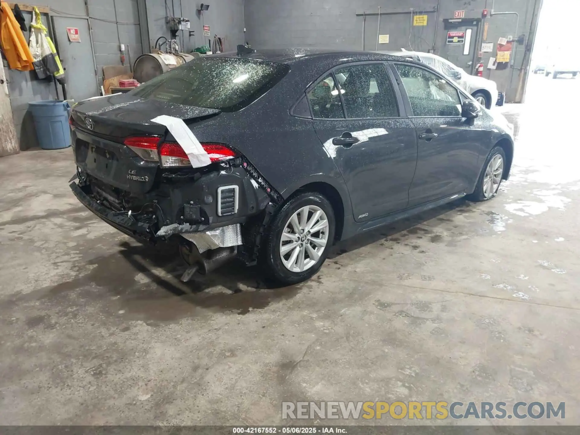 4 Photograph of a damaged car JTDBDMHE2R3015910 TOYOTA COROLLA 2024