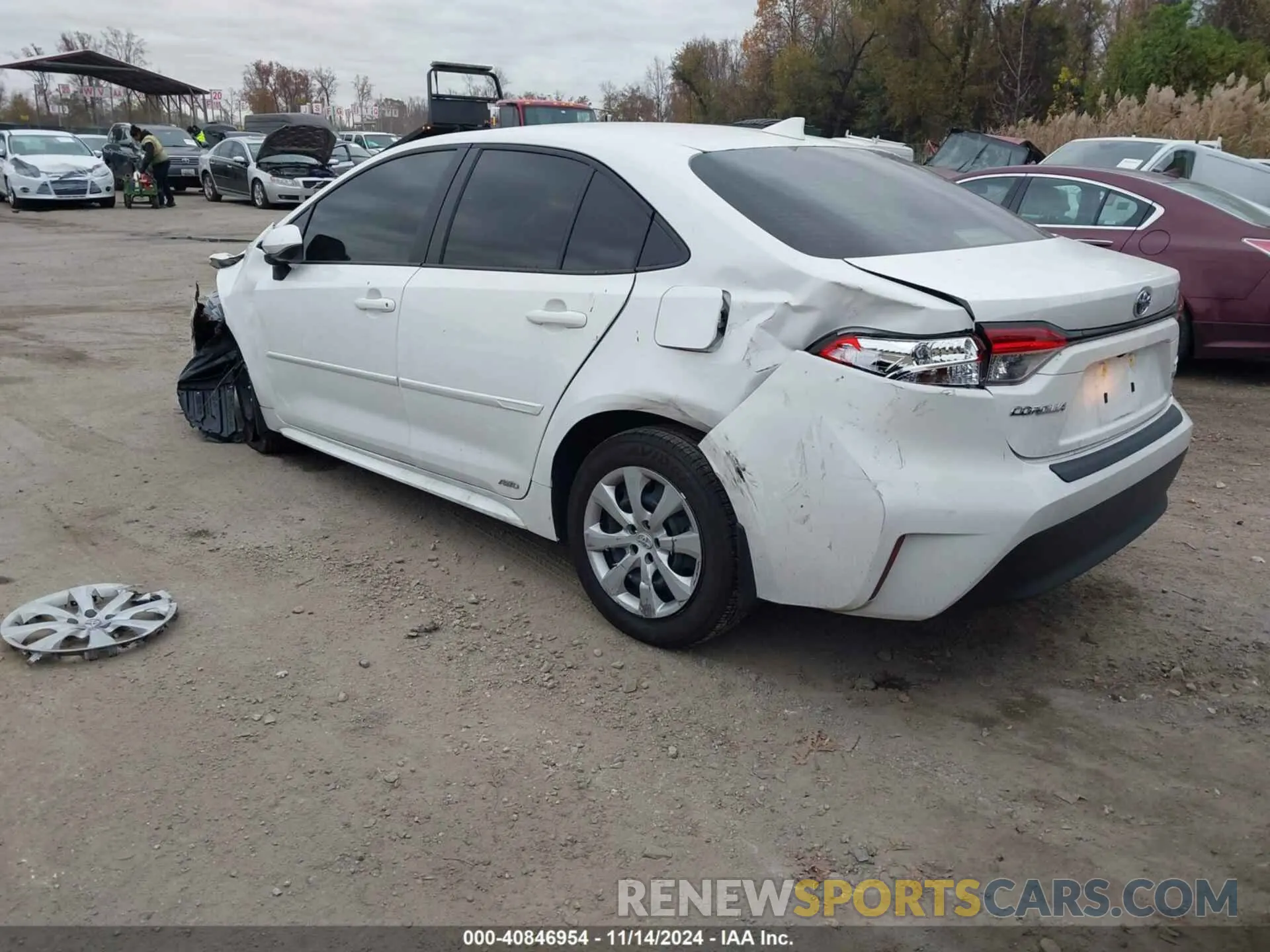 3 Photograph of a damaged car JTDBDMHE2RJ005616 TOYOTA COROLLA 2024
