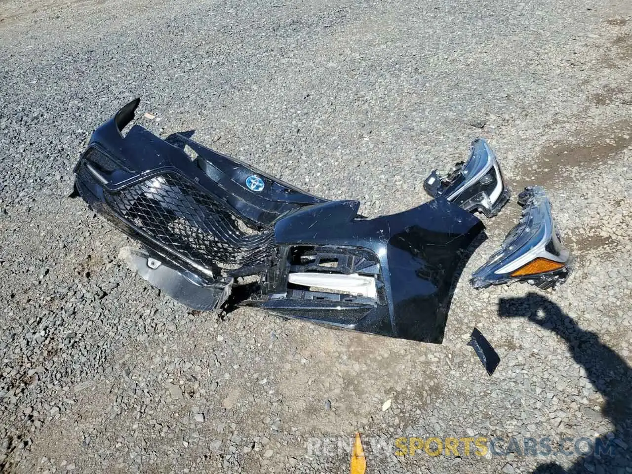 14 Photograph of a damaged car JTDBDMHE5R3012967 TOYOTA COROLLA 2024