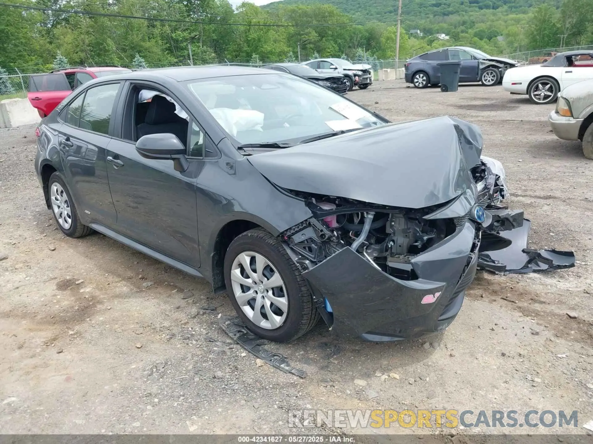 1 Photograph of a damaged car JTDBDMHE5R3015576 TOYOTA COROLLA 2024