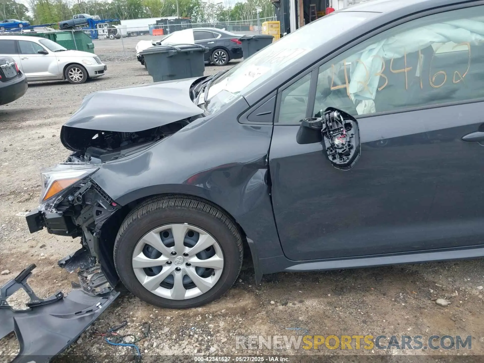 17 Photograph of a damaged car JTDBDMHE5R3015576 TOYOTA COROLLA 2024