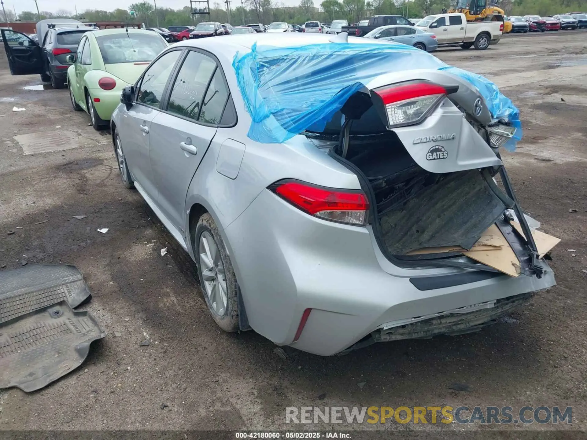 3 Photograph of a damaged car JTDBDMHE6RJ004873 TOYOTA COROLLA 2024