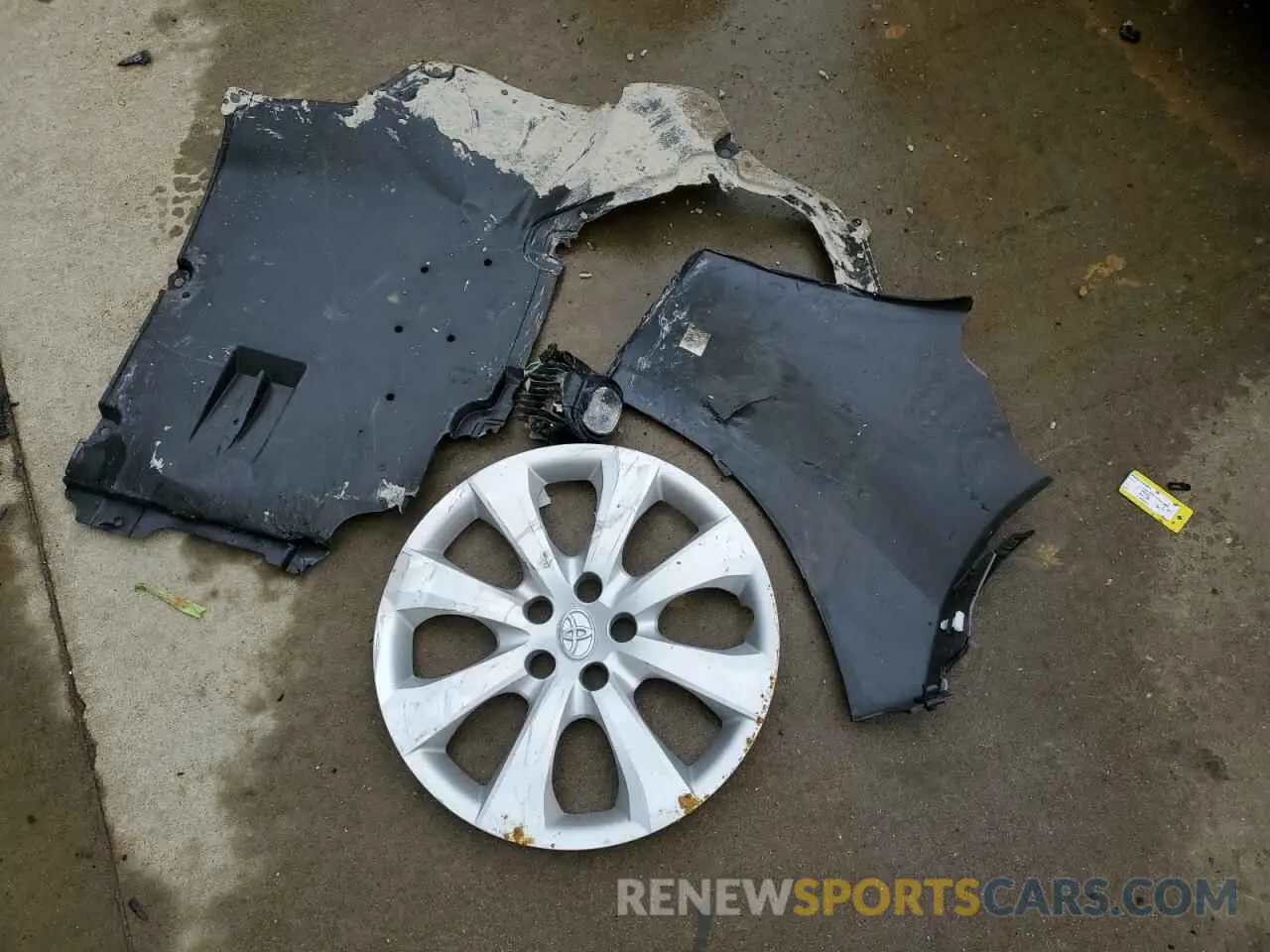 14 Photograph of a damaged car JTDBDMHE7R3009021 TOYOTA COROLLA 2024