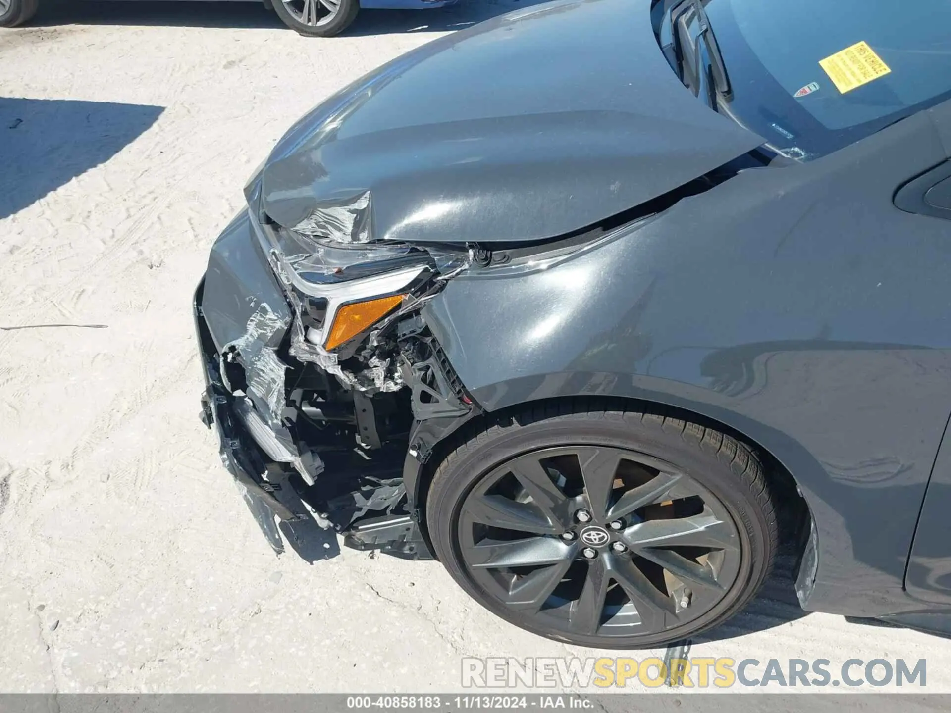 18 Photograph of a damaged car JTDS4MCE2R3519753 TOYOTA COROLLA 2024
